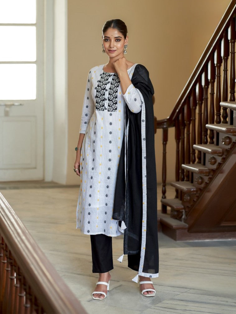 Gauri Kamiz & Pant - Roop Darshan