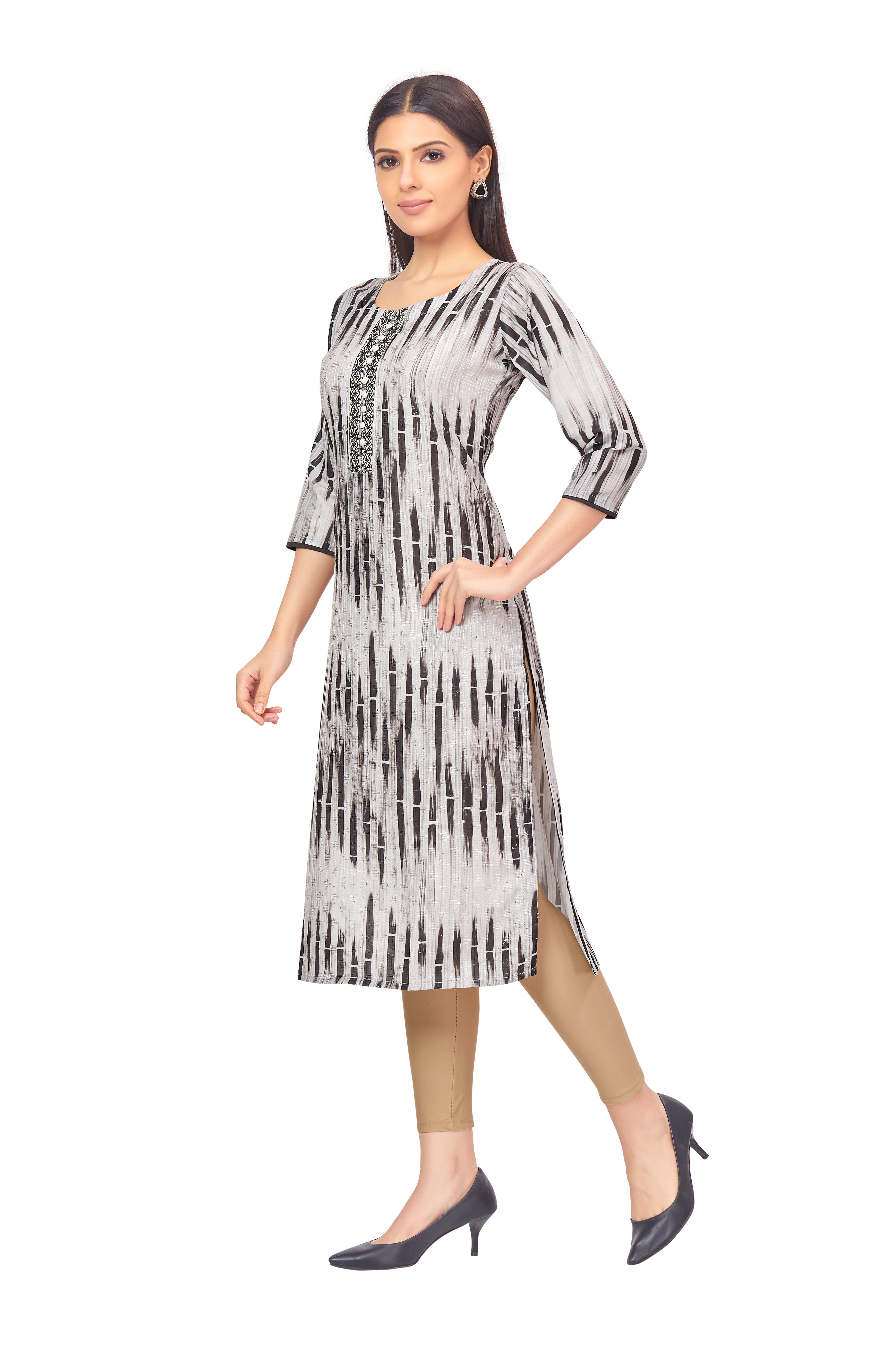 Nikita Kurti - Roop Darshan