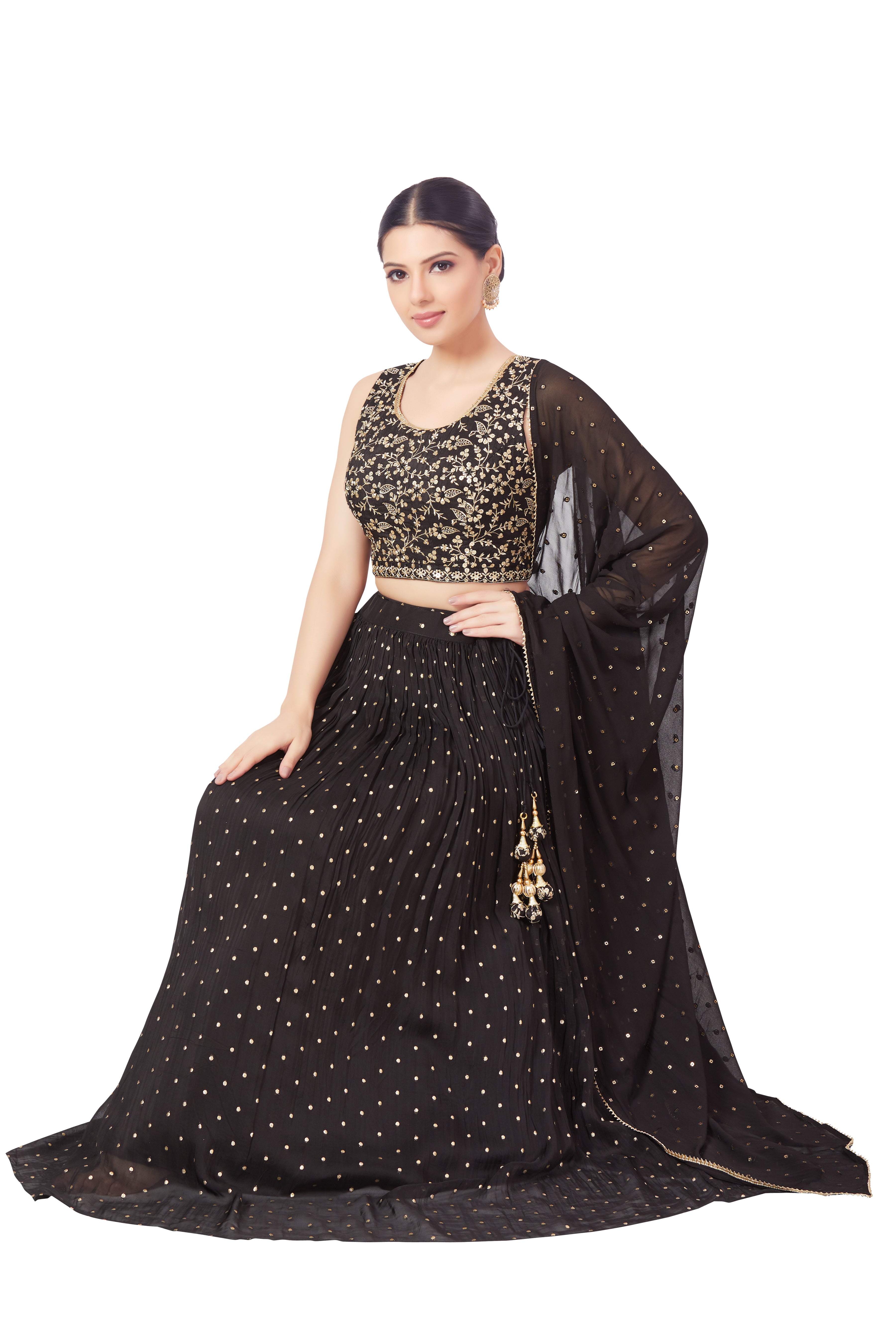 ANKITHA SILK TIKI EMBWK CLD S/L(S) 34X44 - Roop Darshan