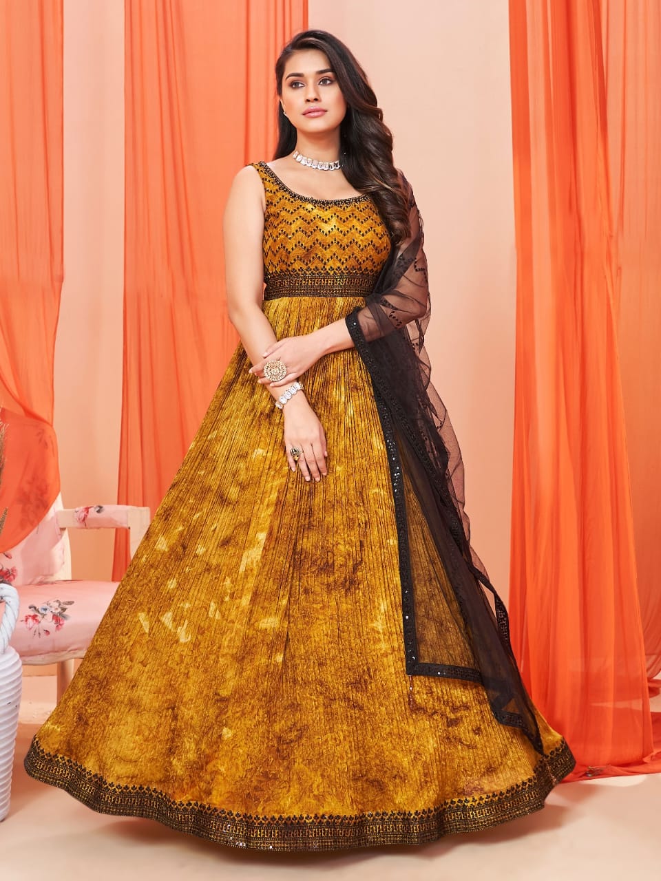 Rianna Flair Suit - Roop Darshan