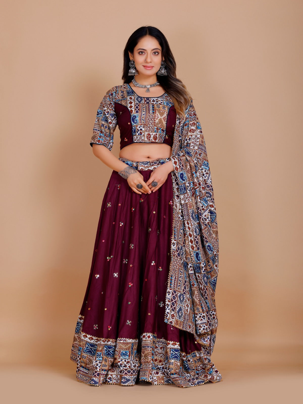 Kenny Lahenga Choli - Roop Darshan