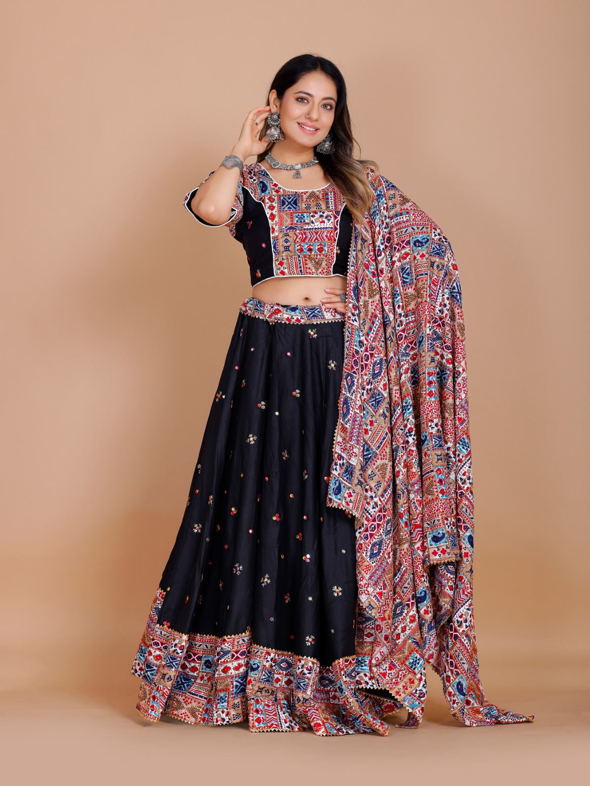 Kenny Lahenga Choli - Roop Darshan