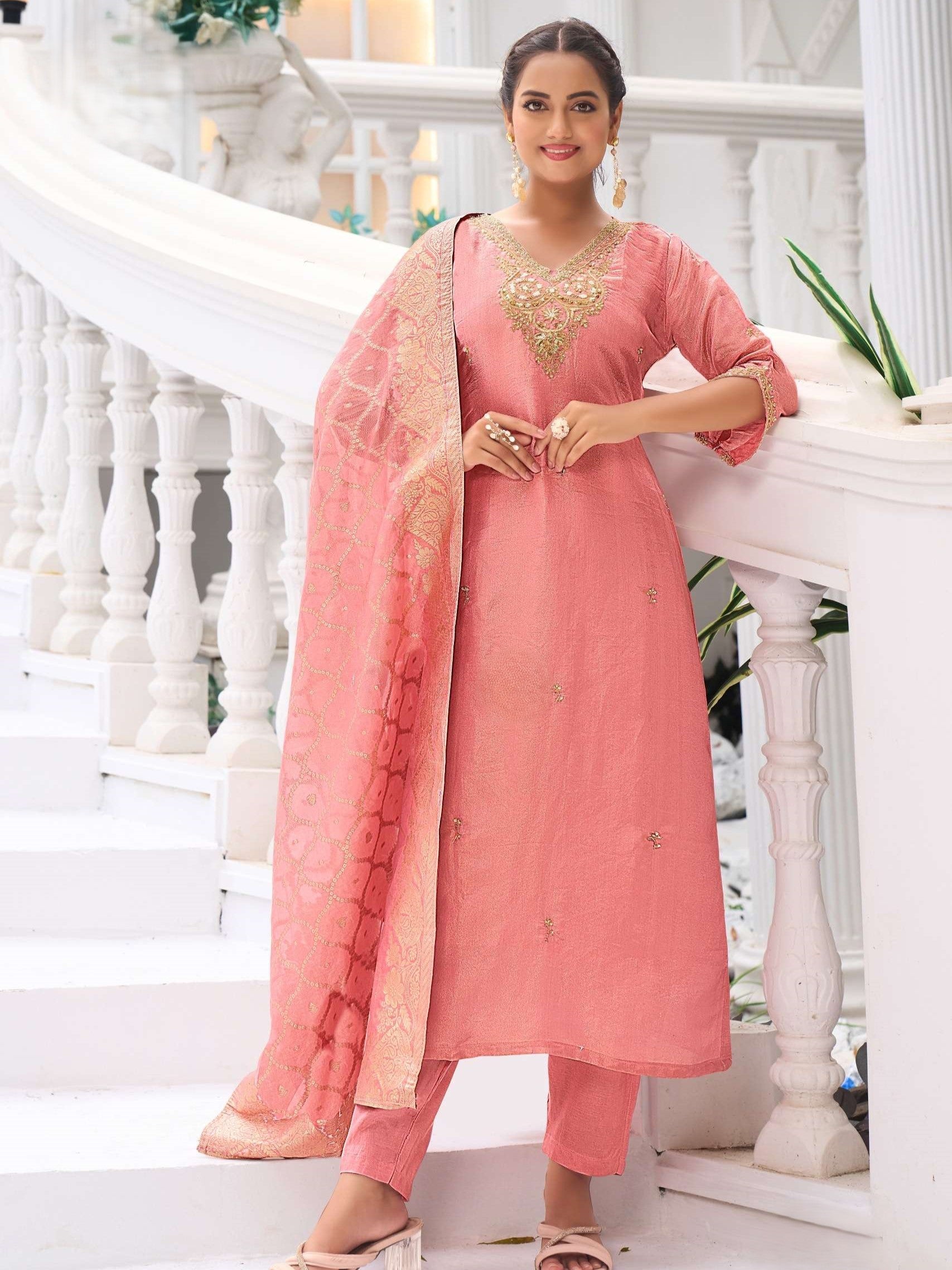Kiya Kamiz & Pant - Roop Darshan