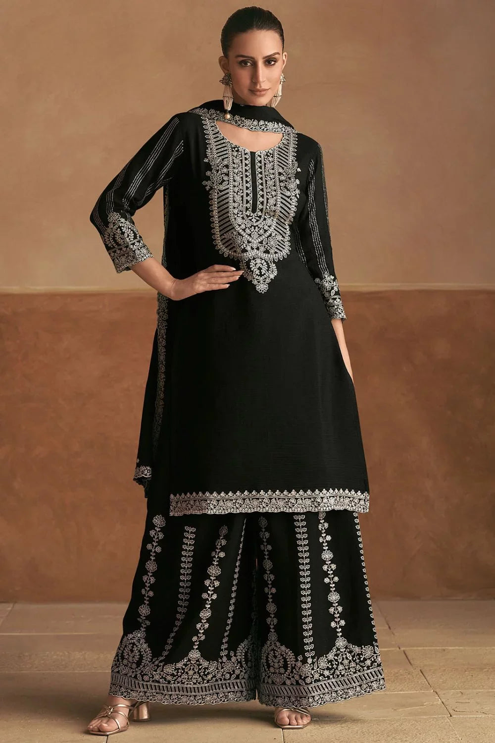 Aarya Palazzo Suit