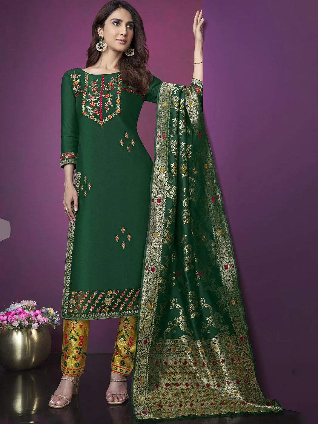 Ahira Kamiz & Pant - Roop Darshan