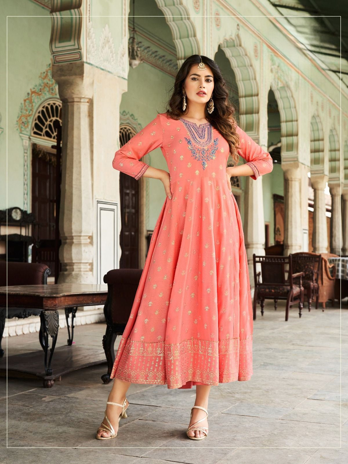 Prushti Kurti - Roop Darshan