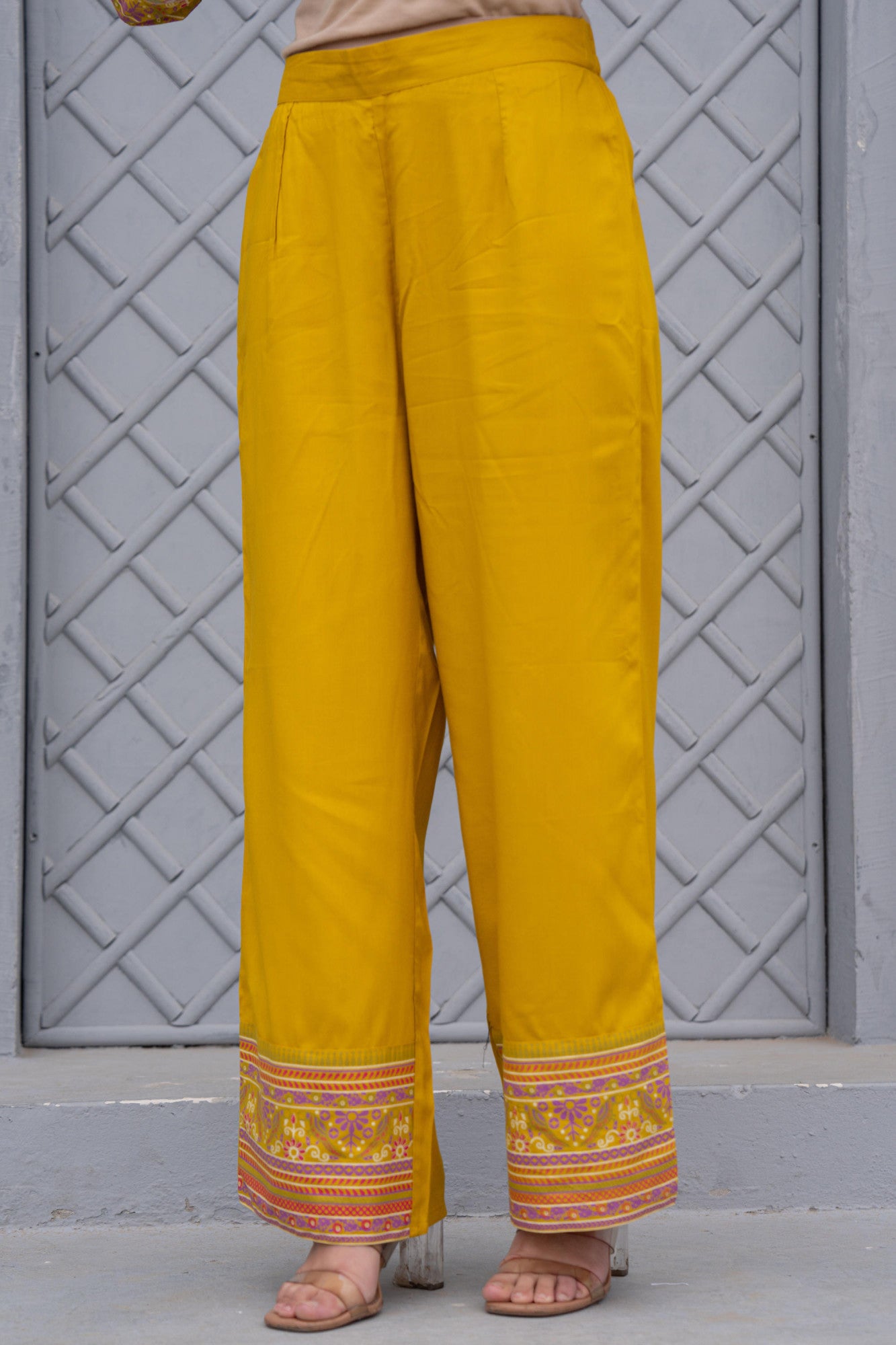 Prisha Flair Kamiz & Pant - Roop Darshan
