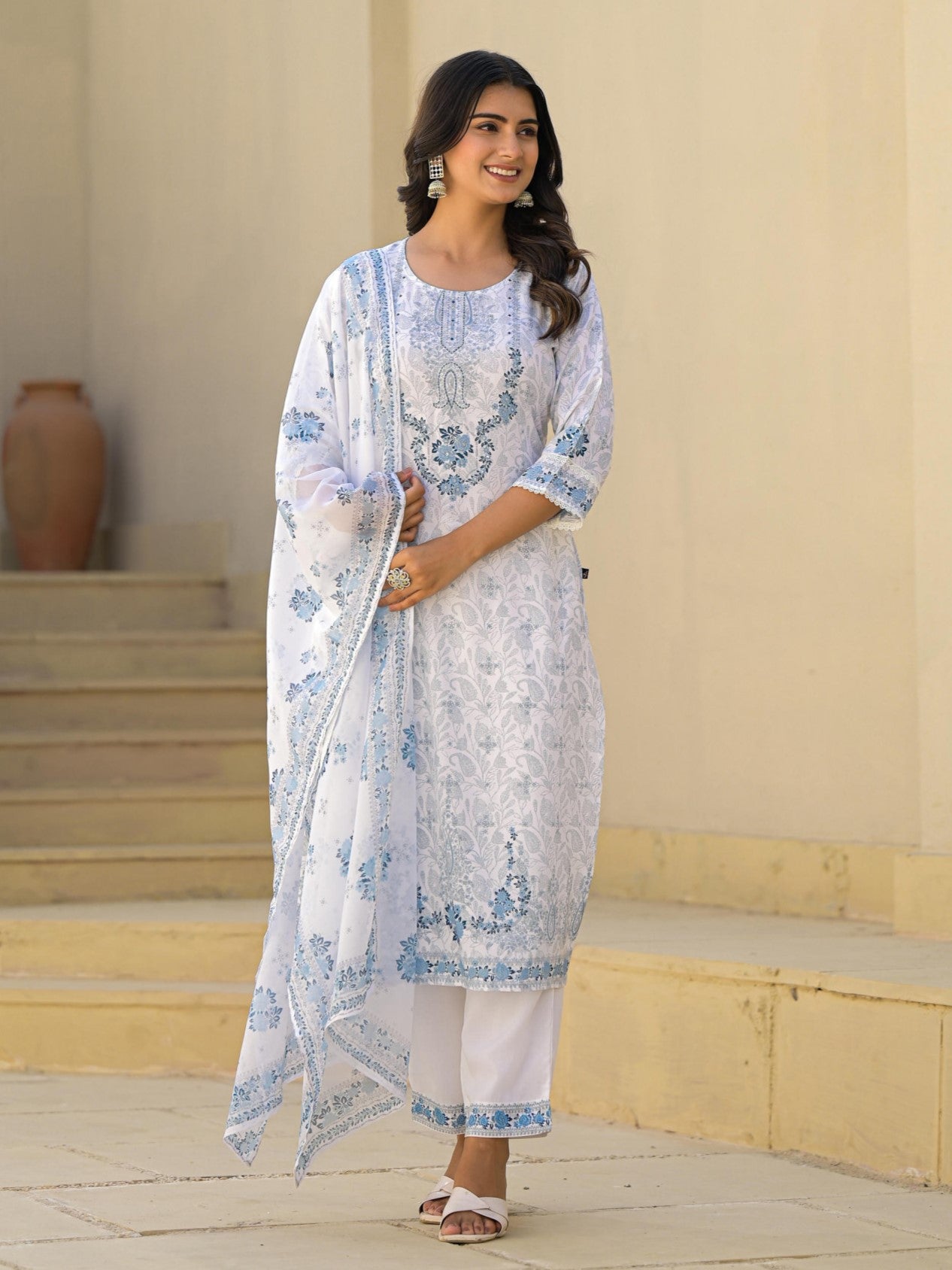 Nina Kamiz & Pant - Roop Darshan