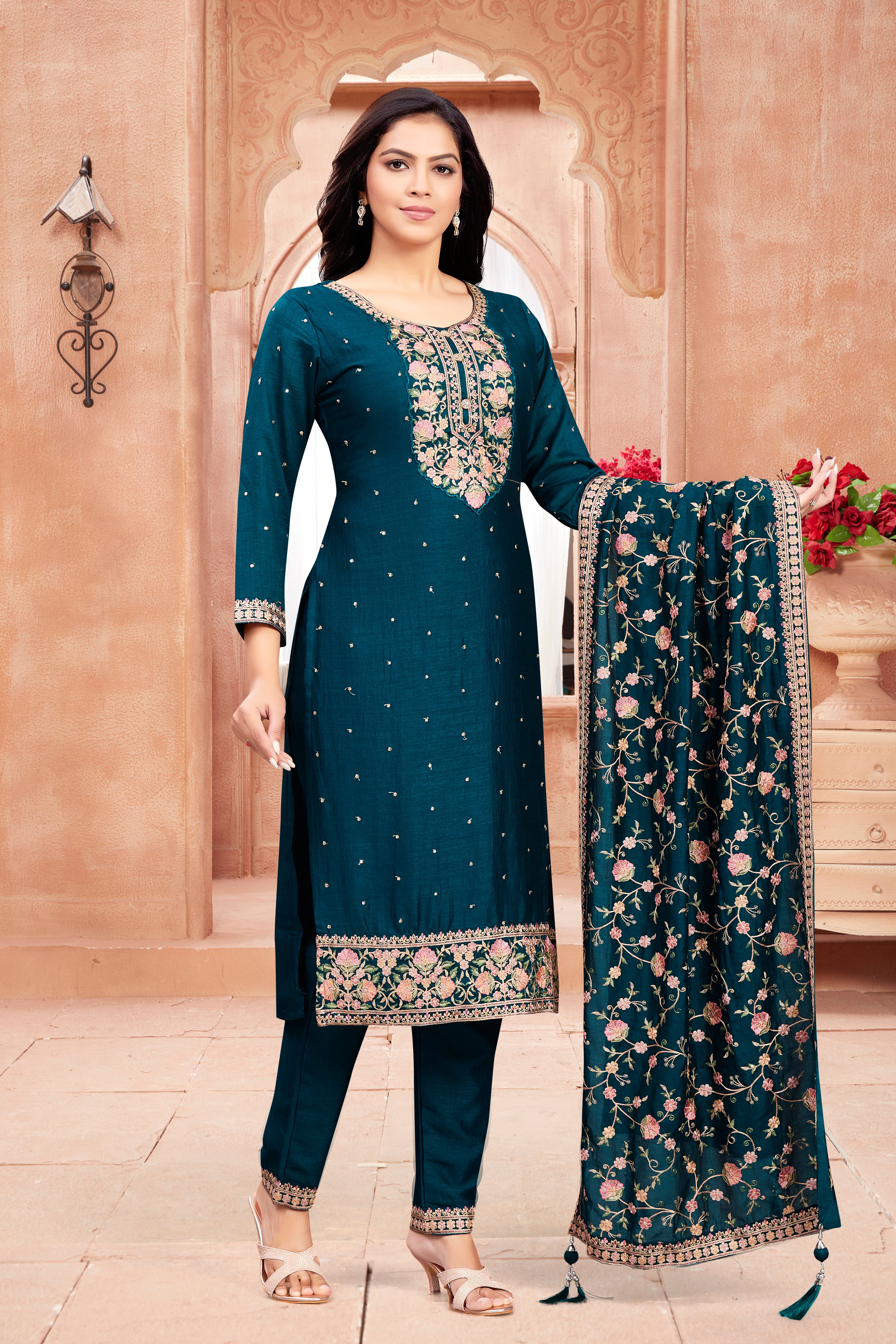 Aashi Kamiz & Pant - Roop Darshan