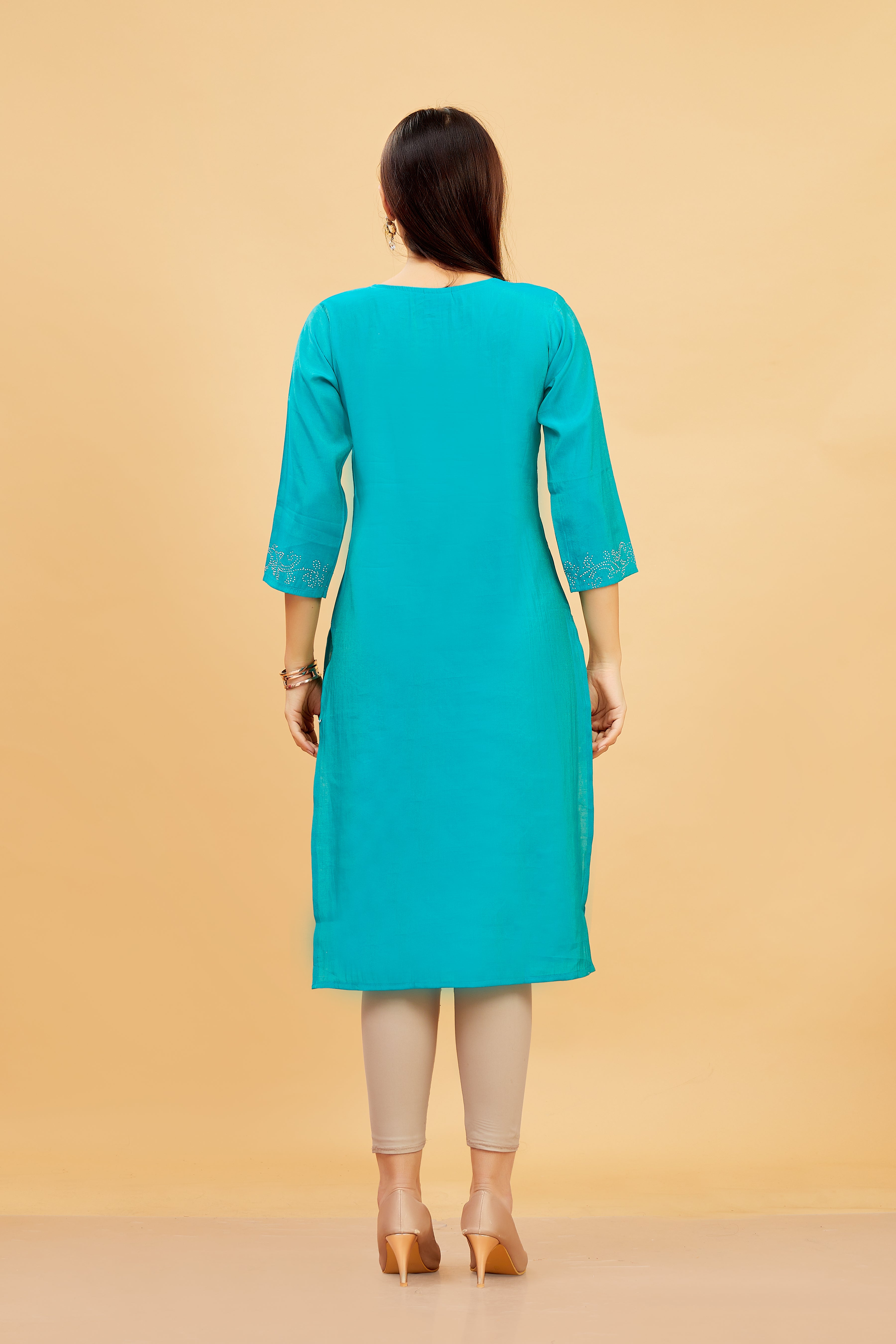 Tania Kurti - Roop Darshan
