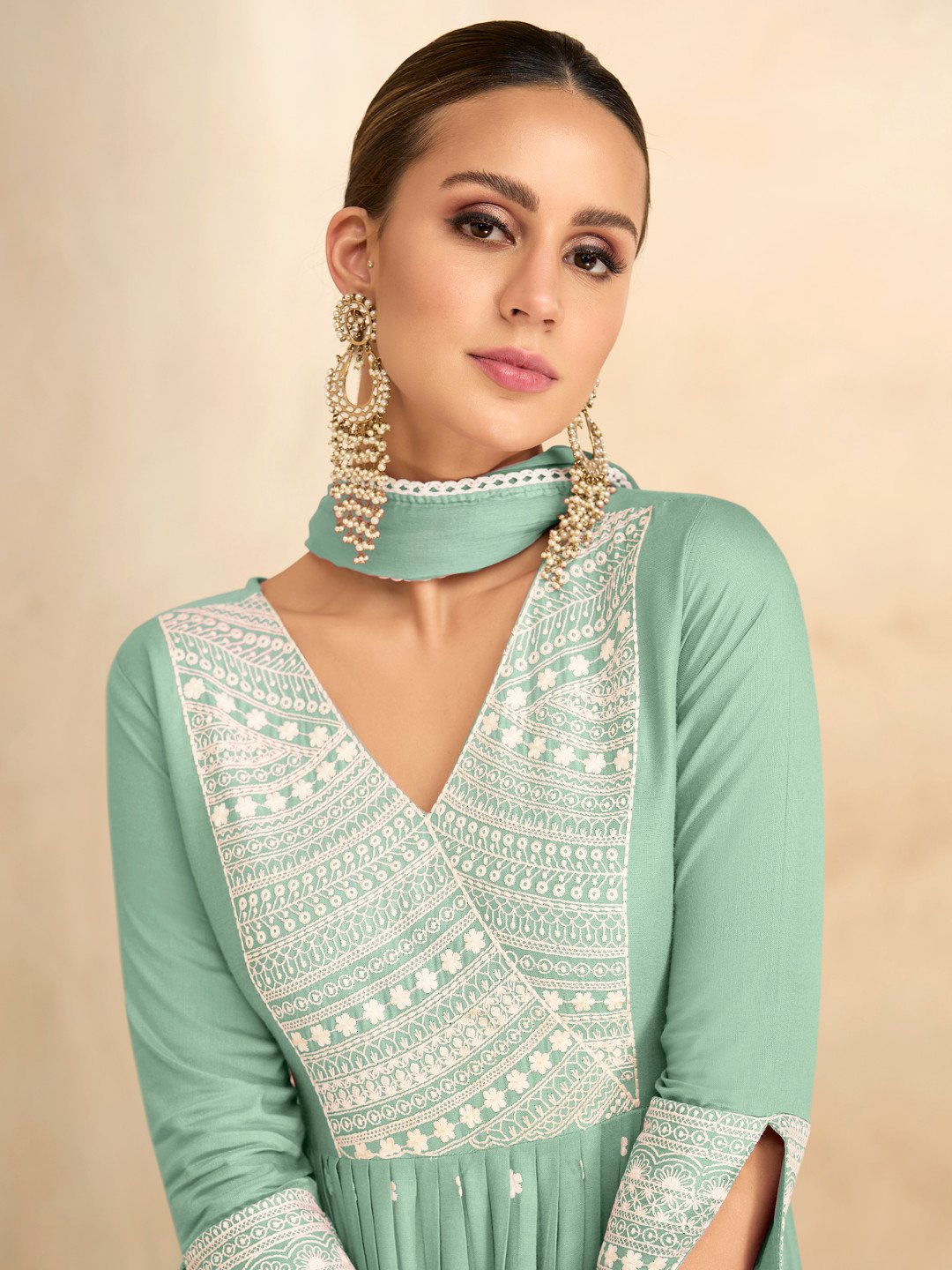 Siya Kamiz & Pant - Roop Darshan