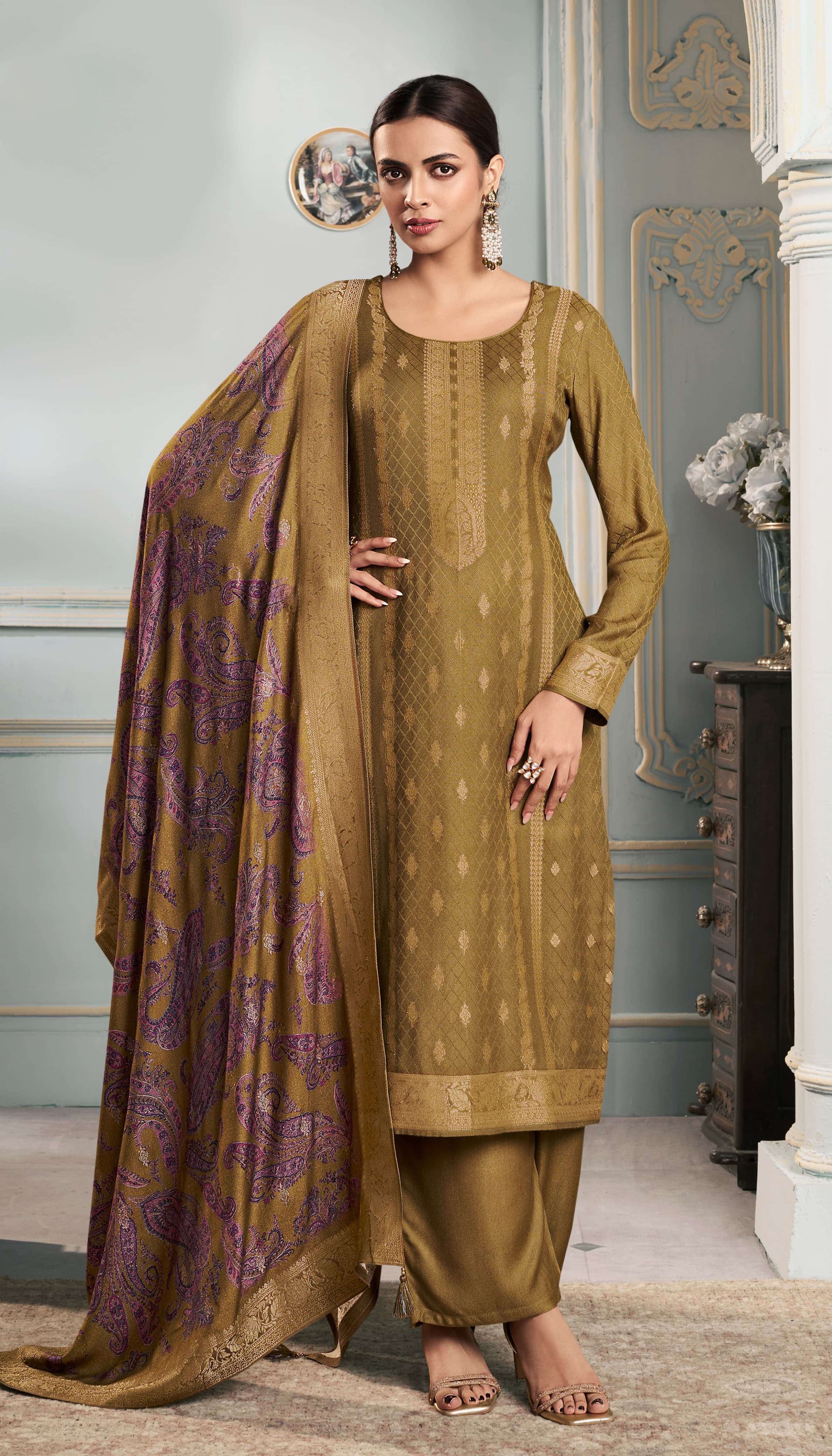 Saniya Kamiz & Pant
