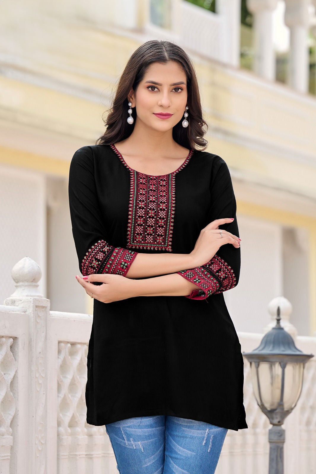 Neeti Short Kurti