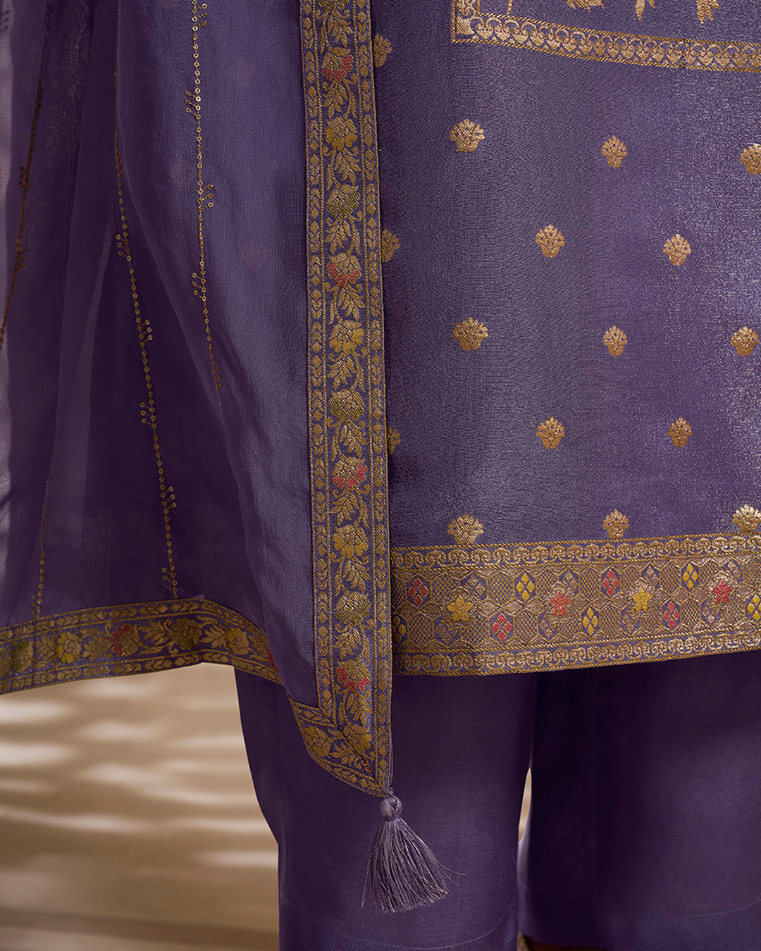 Mahira Kamiz &amp; Pant