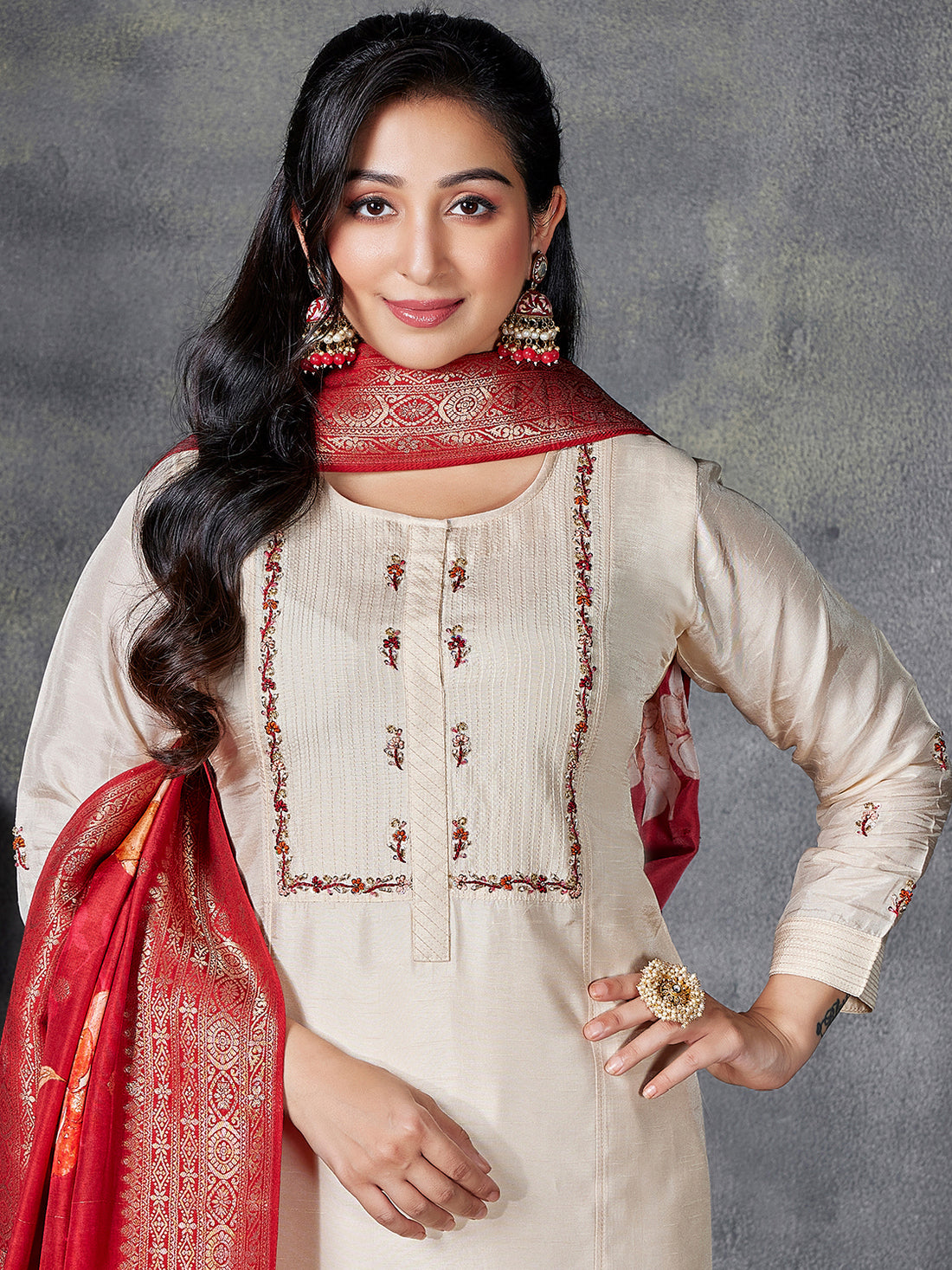 Vamika Kameez &amp; Pant - Roop Darshan