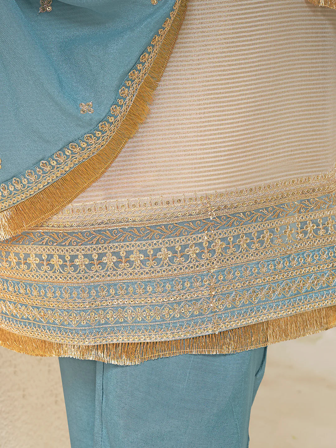 Falguni Straight Kamiz &amp; Pant - Roop Darshan