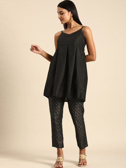 Shana Kurti With Pant - Roop Darshan