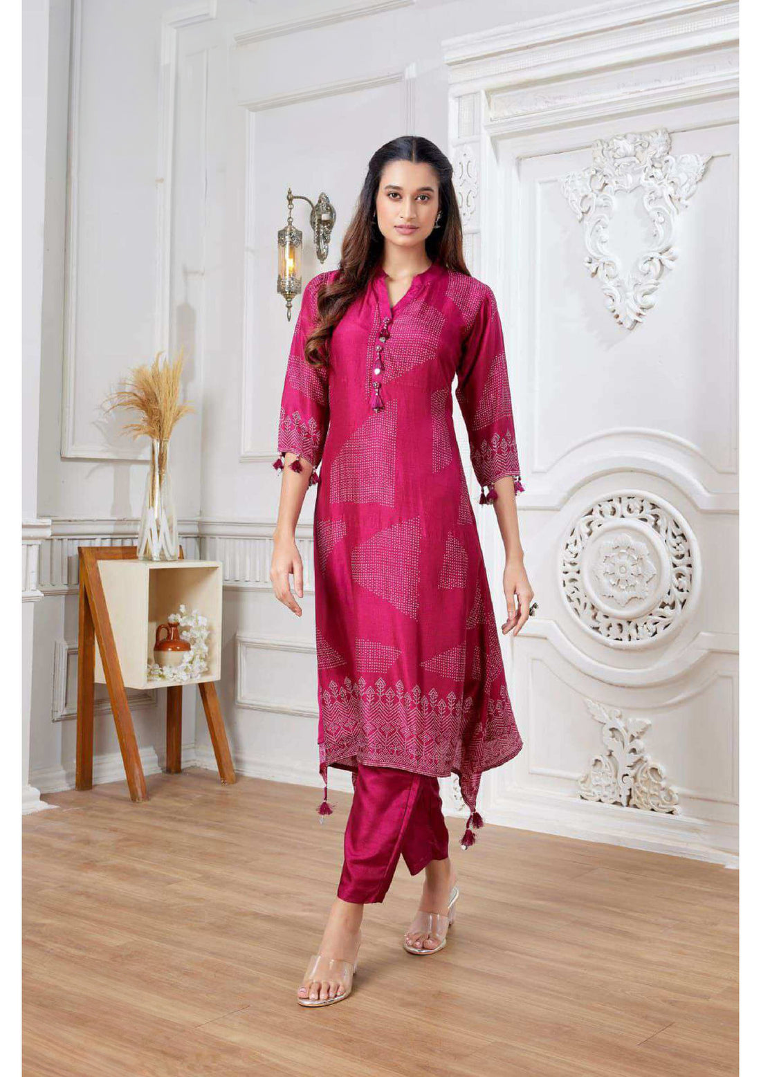 Nyasa Kurti With Pant - Roop Darshan