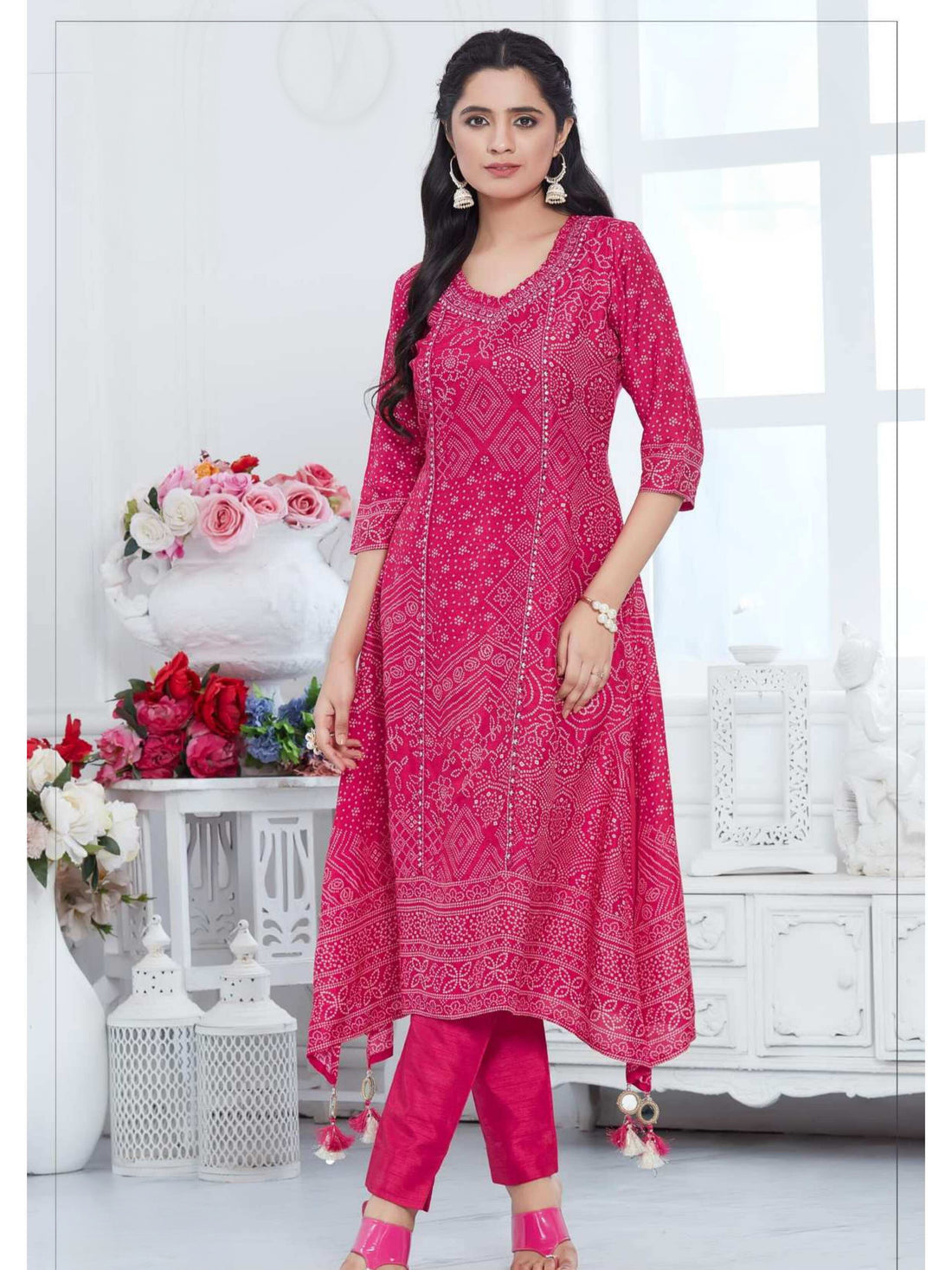 Tanvi Kurti With Pant - Roop Darshan