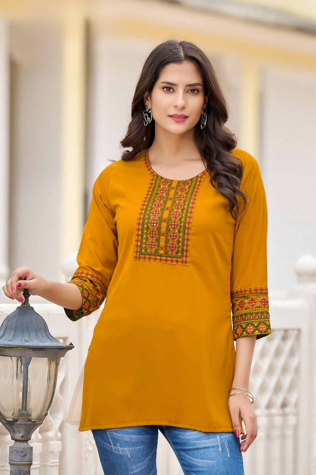 Neeti Short Kurti