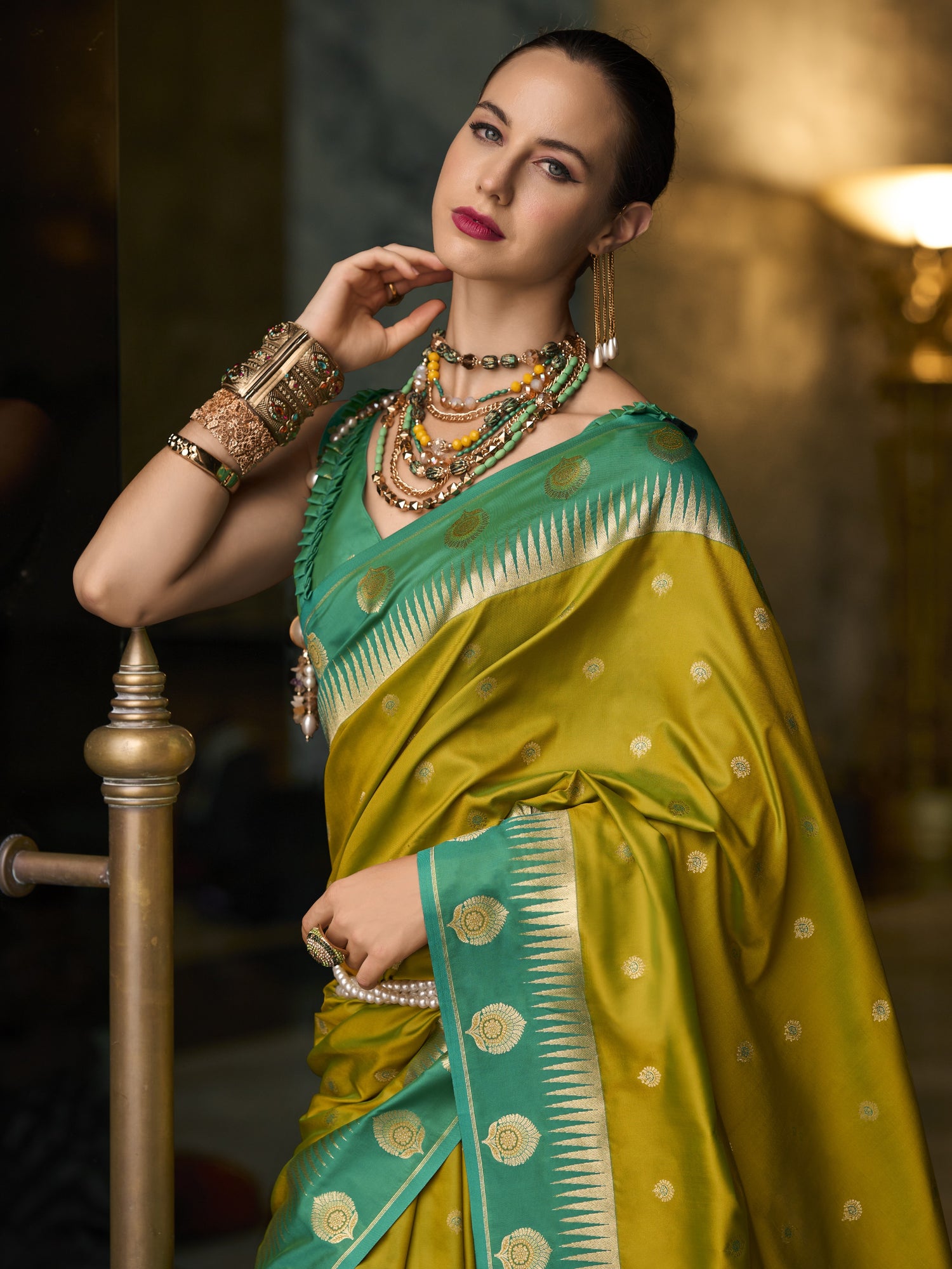 Aashika Saree - Roop Darshan