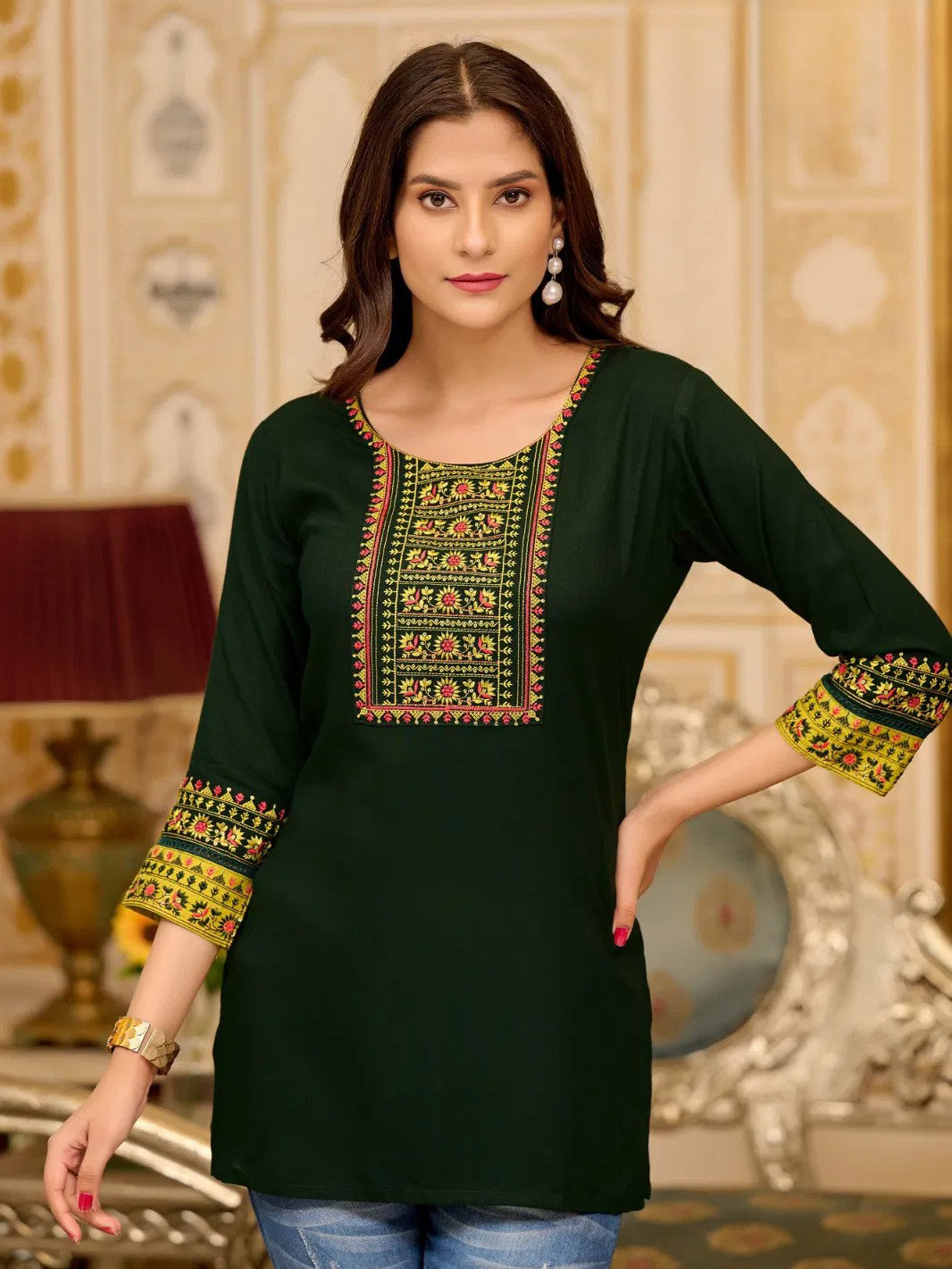 Neeti Short Kurti