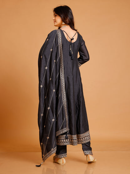 Maya Flair Suit