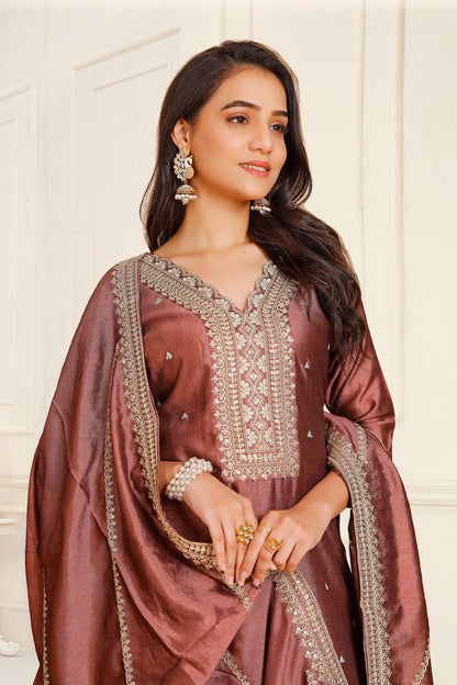 Keshni Kamiz &amp; Pant