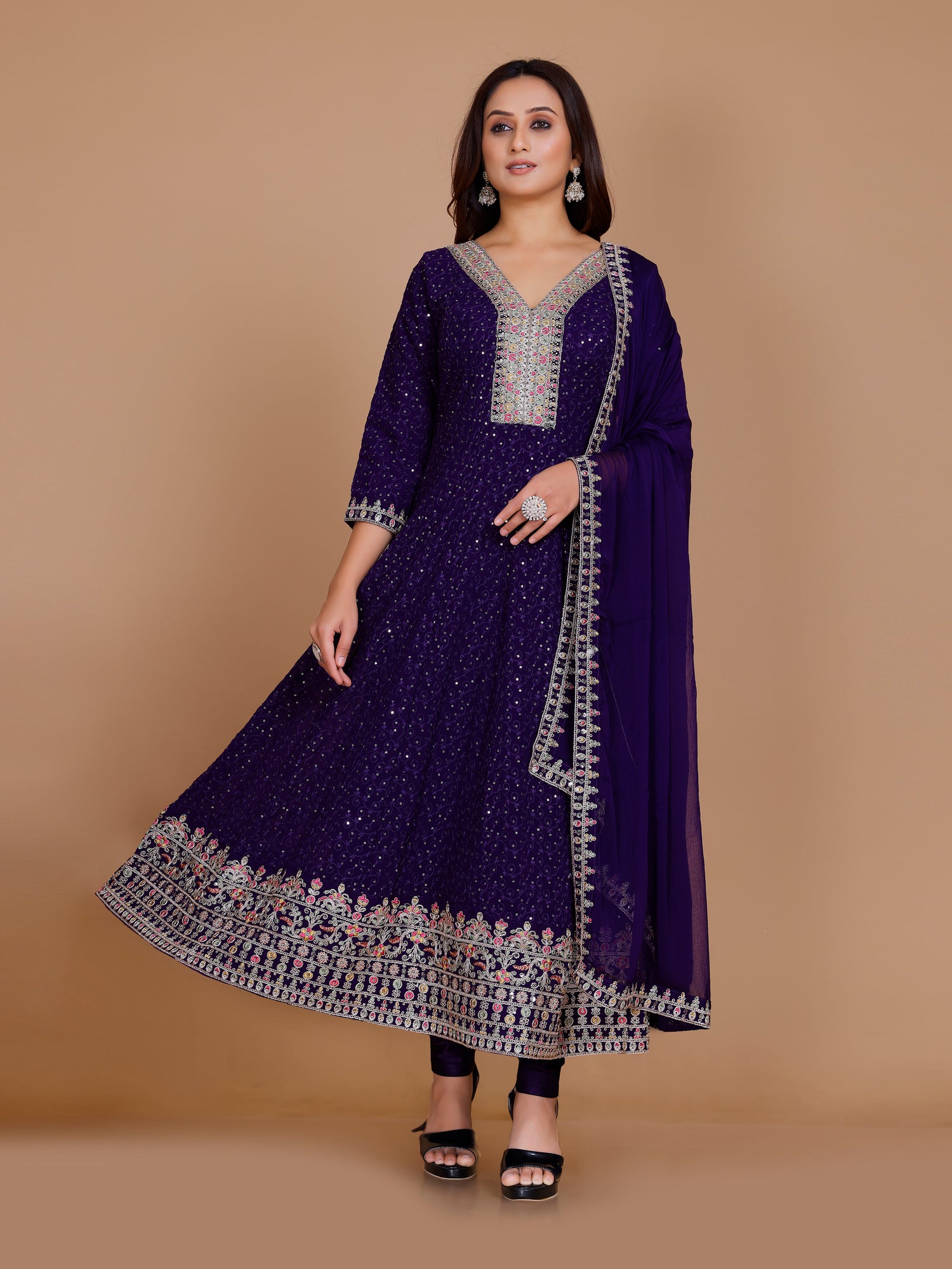 Jemika Flair Kamiz &amp; Pant - Roop Darshan