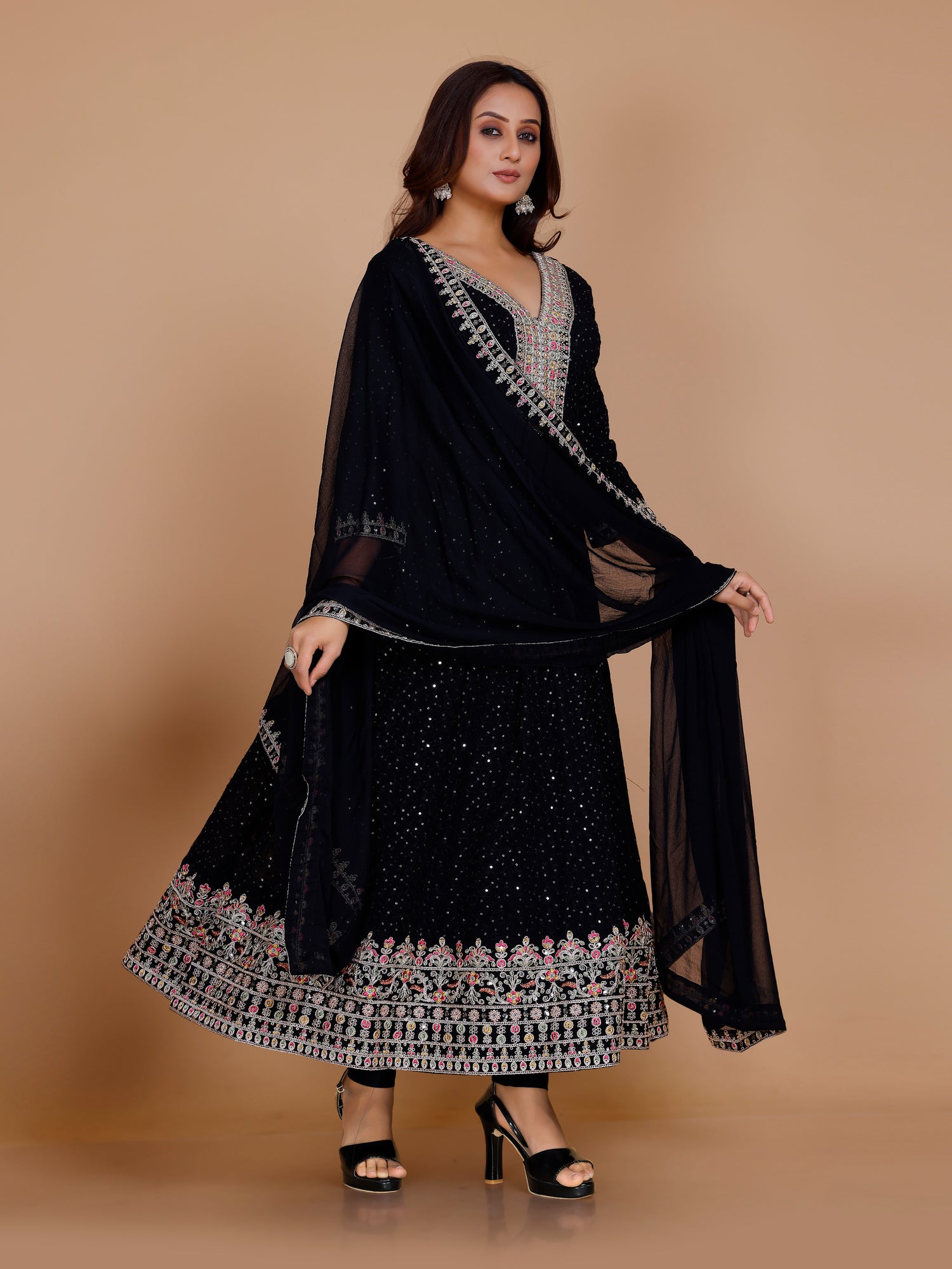 Jemika Flair Kamiz &amp; Pant - Roop Darshan