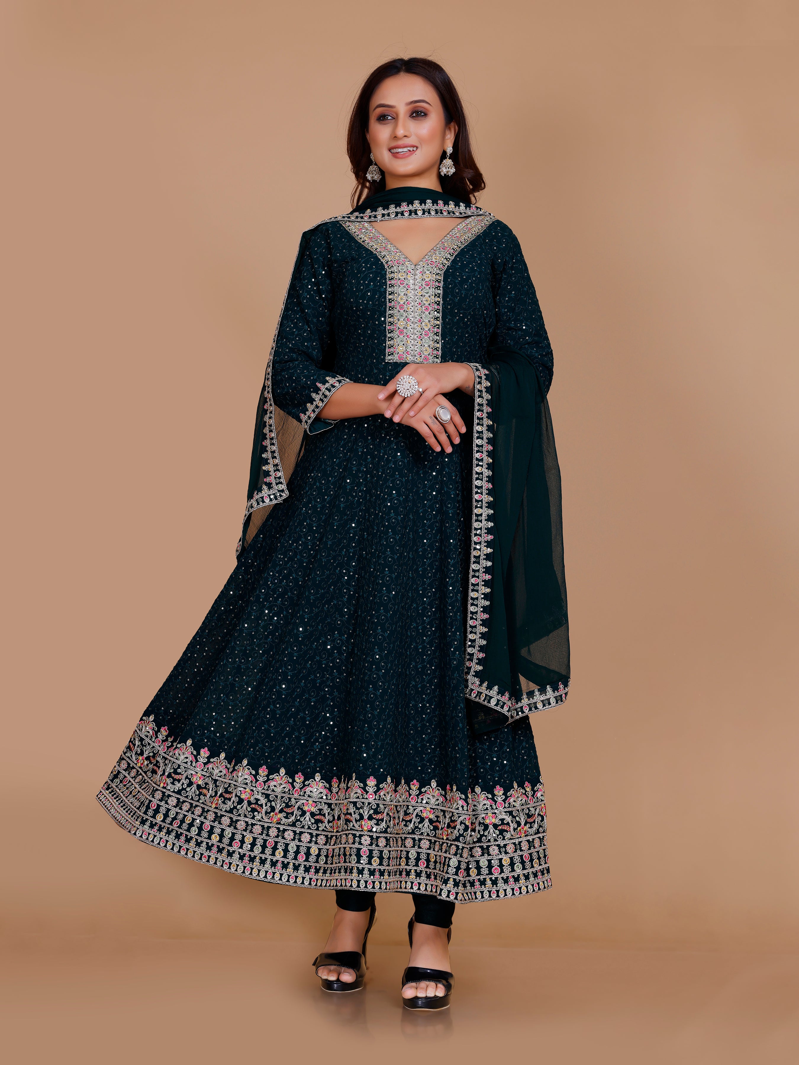 Jemika Flair Kamiz &amp; Pant - Roop Darshan