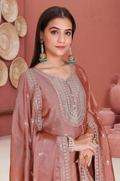 Kareena Kamiz &amp; Pant - Roop Darshan