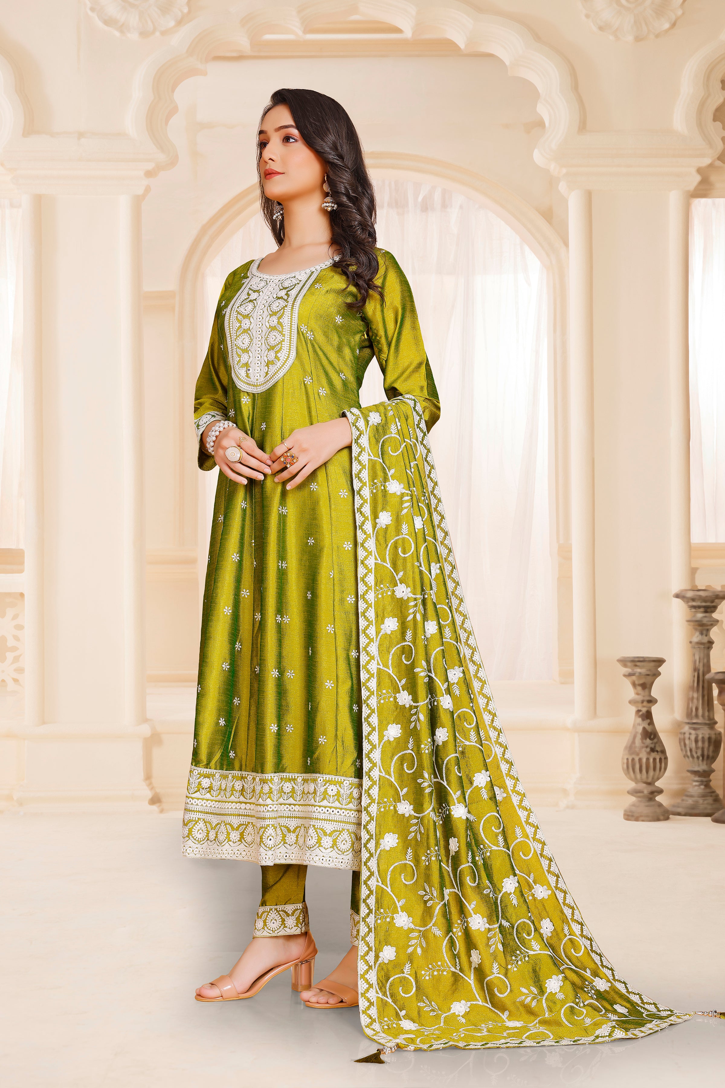Gehna Flair Suit