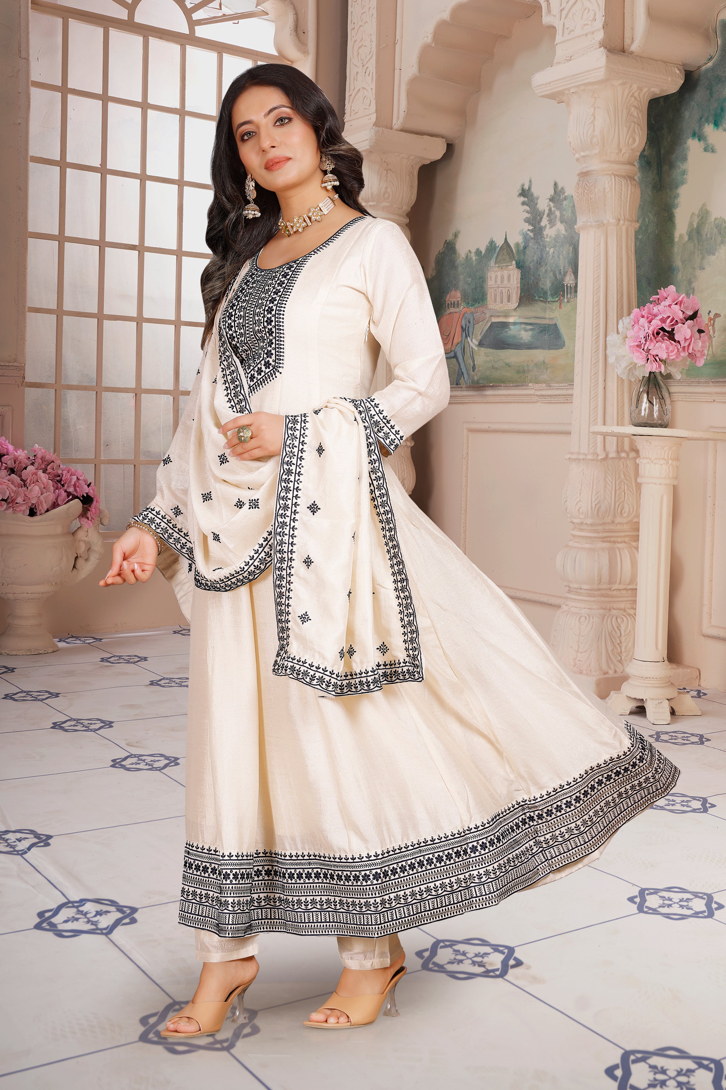 Rashi Flair Suit