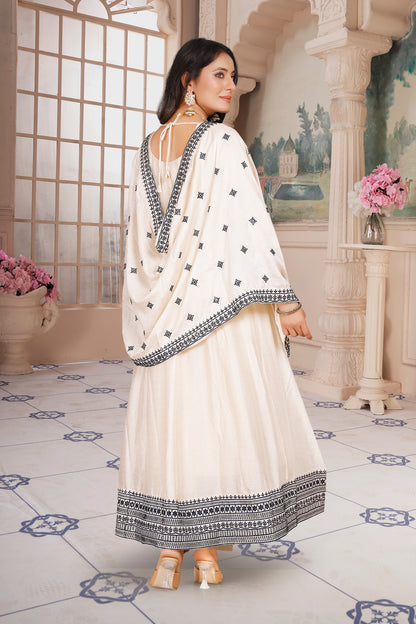 Rashi Flair Suit