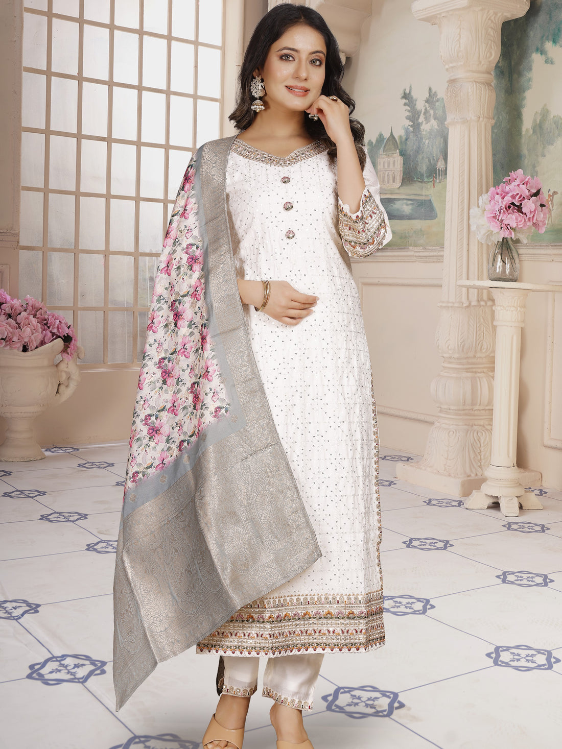 Kashish Kamiz &amp; Pant - Roop Darshan