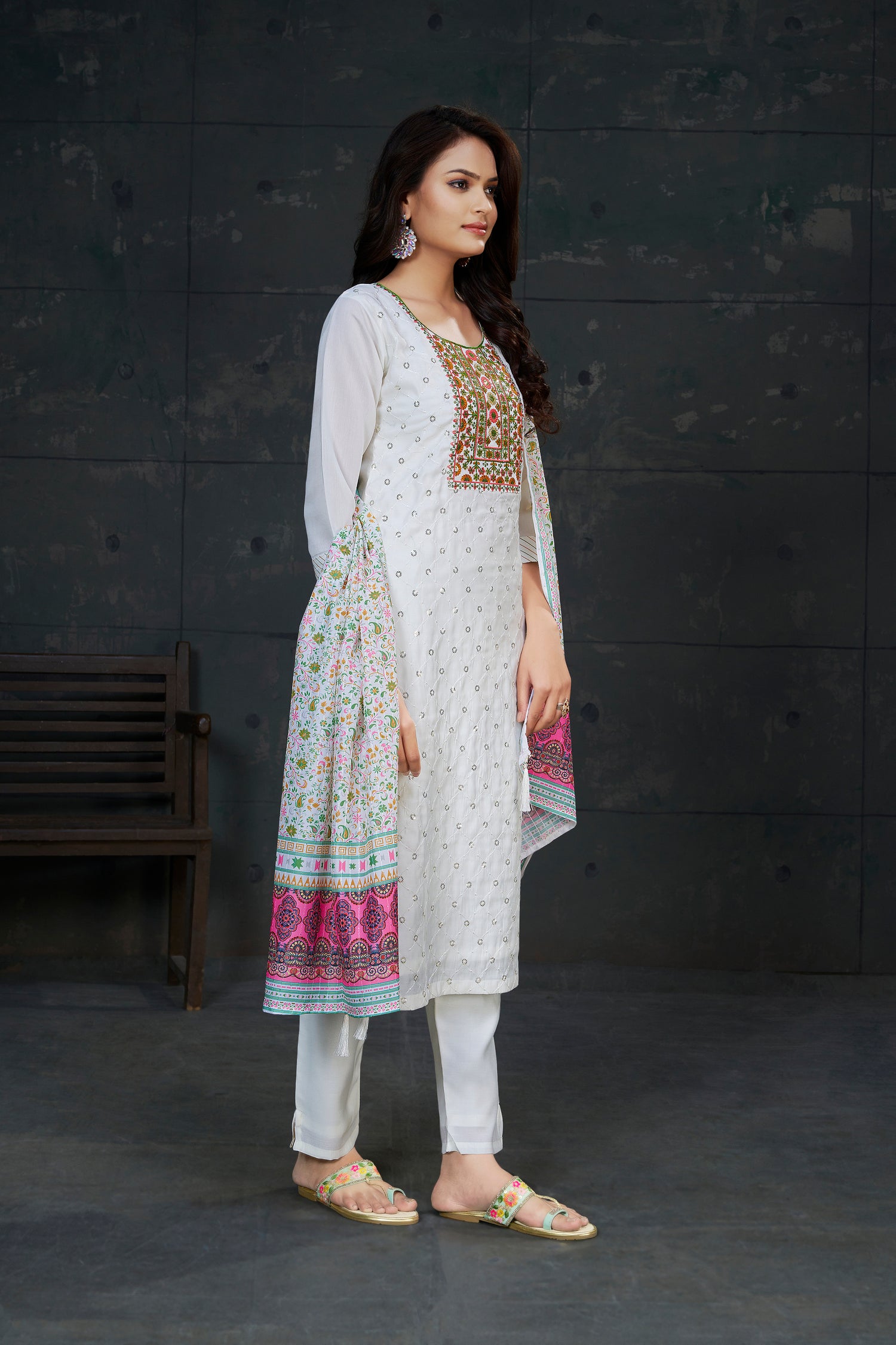 Rasna Kamiz &amp; Pant - Roop Darshan