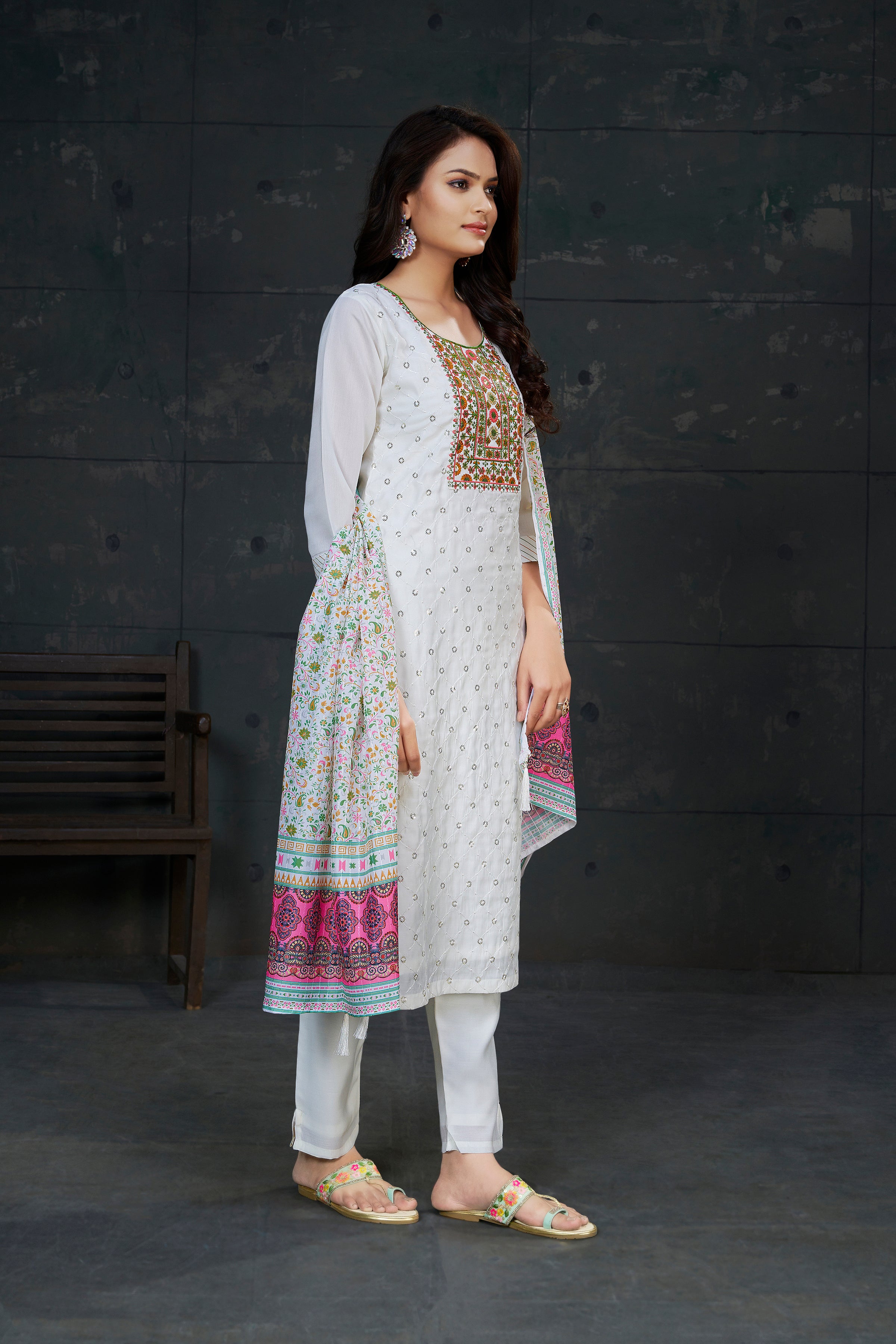 Rasna Kamiz &amp; Pant - Roop Darshan