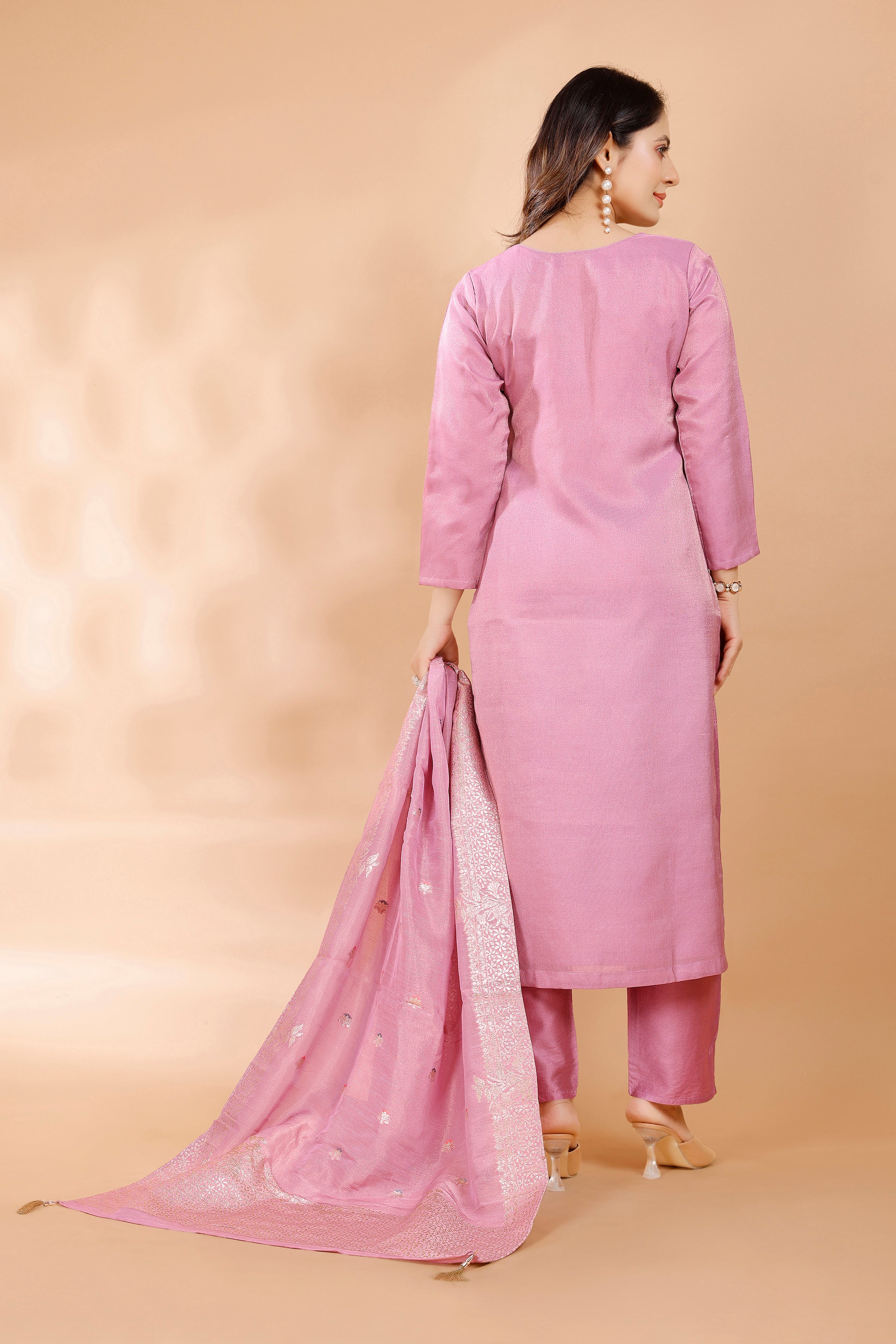 Ritu Kamiz &amp; Pant - Roop Darshan