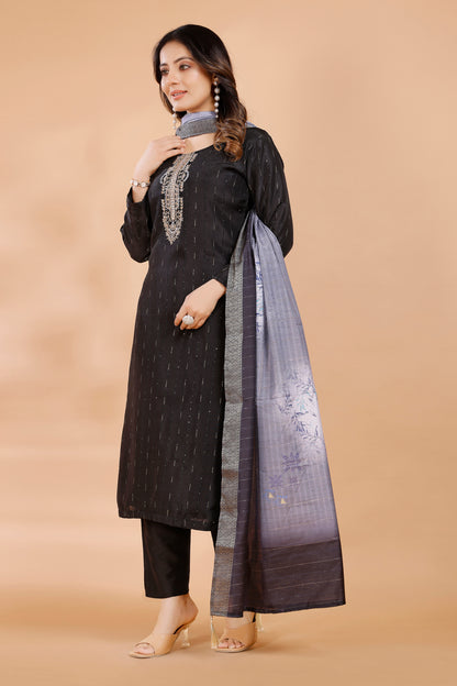 Lisa Kamiz &amp; Pant - Roop Darshan