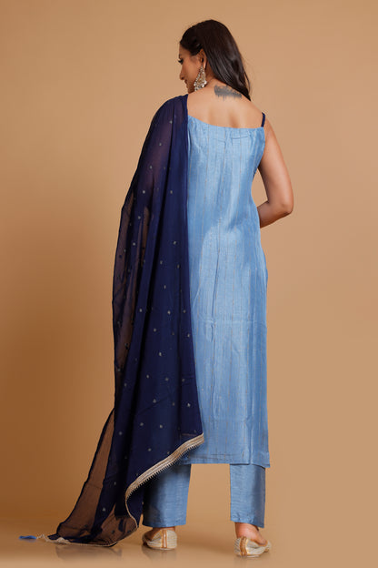 Amira Kamiz &amp; Pant - Roop Darshan