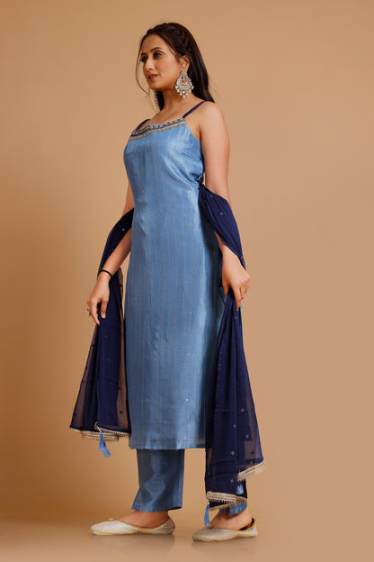 Amira Kamiz &amp; Pant - Roop Darshan