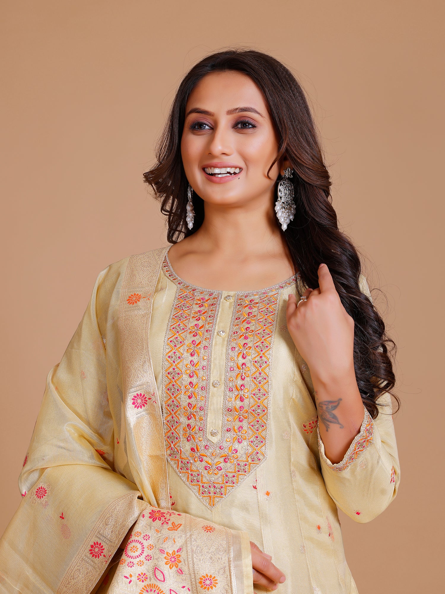 Kashish Flair Kamiz &amp; Pant - Roop Darshan