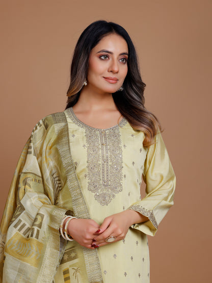 Sana Kamiz &amp; Pant - Roop Darshan