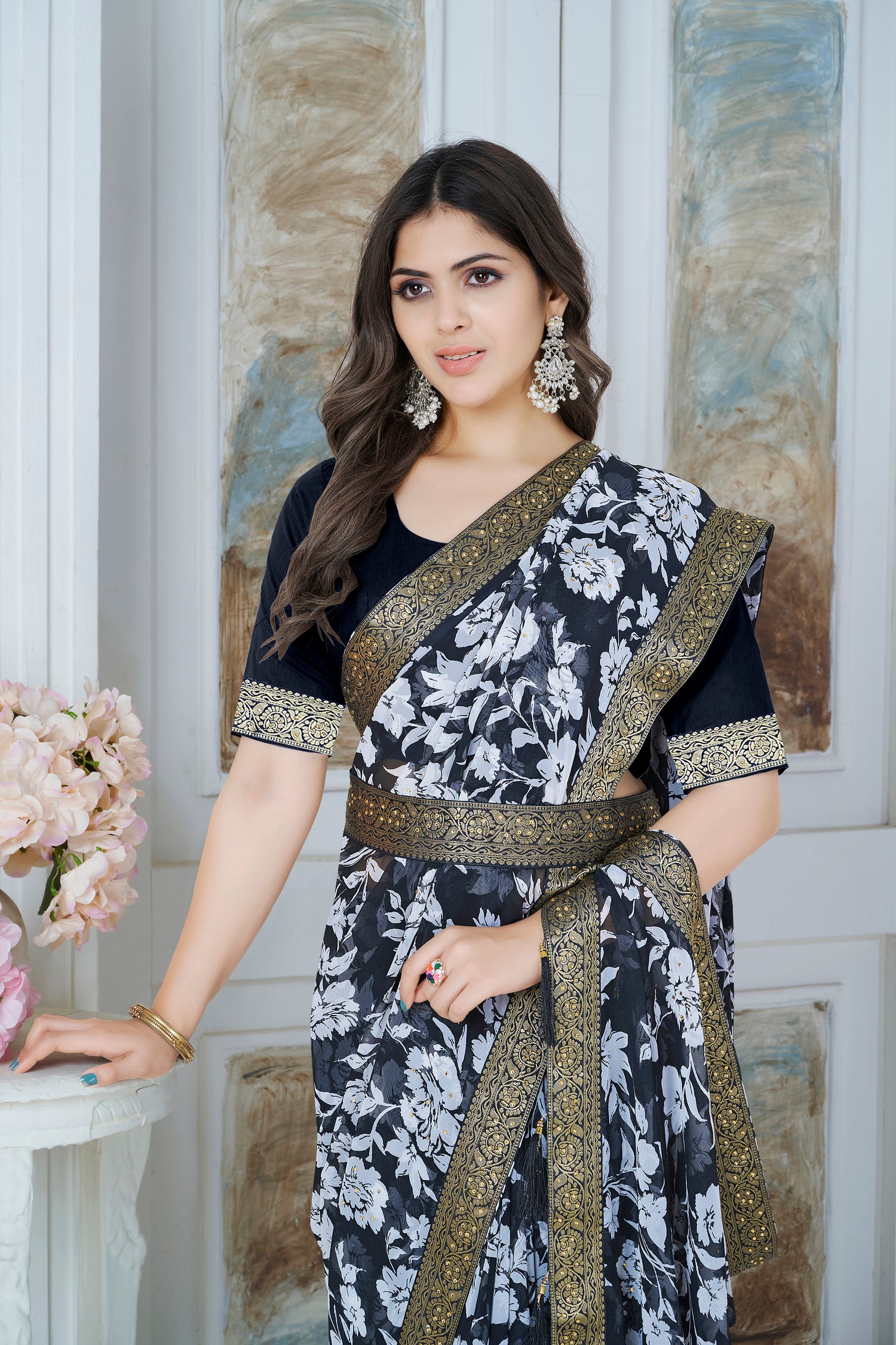 Mahi Saree - Roop Darshan