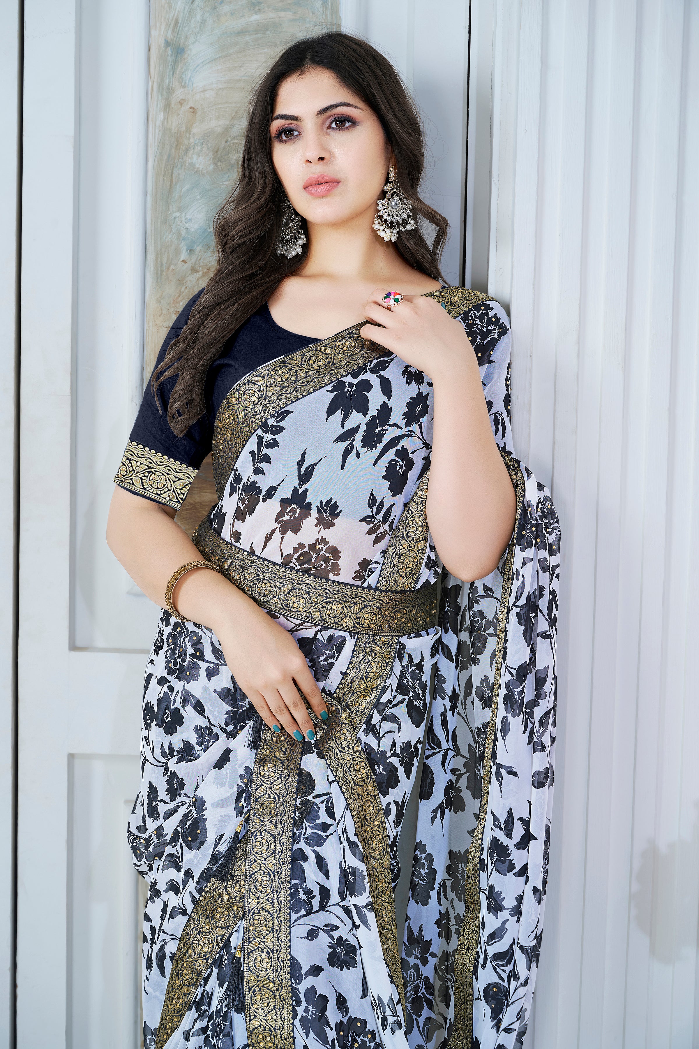 Mahi Saree - Roop Darshan