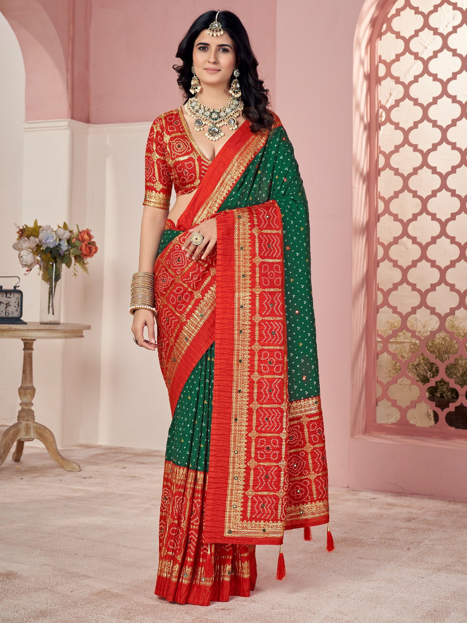 Tiya Saree