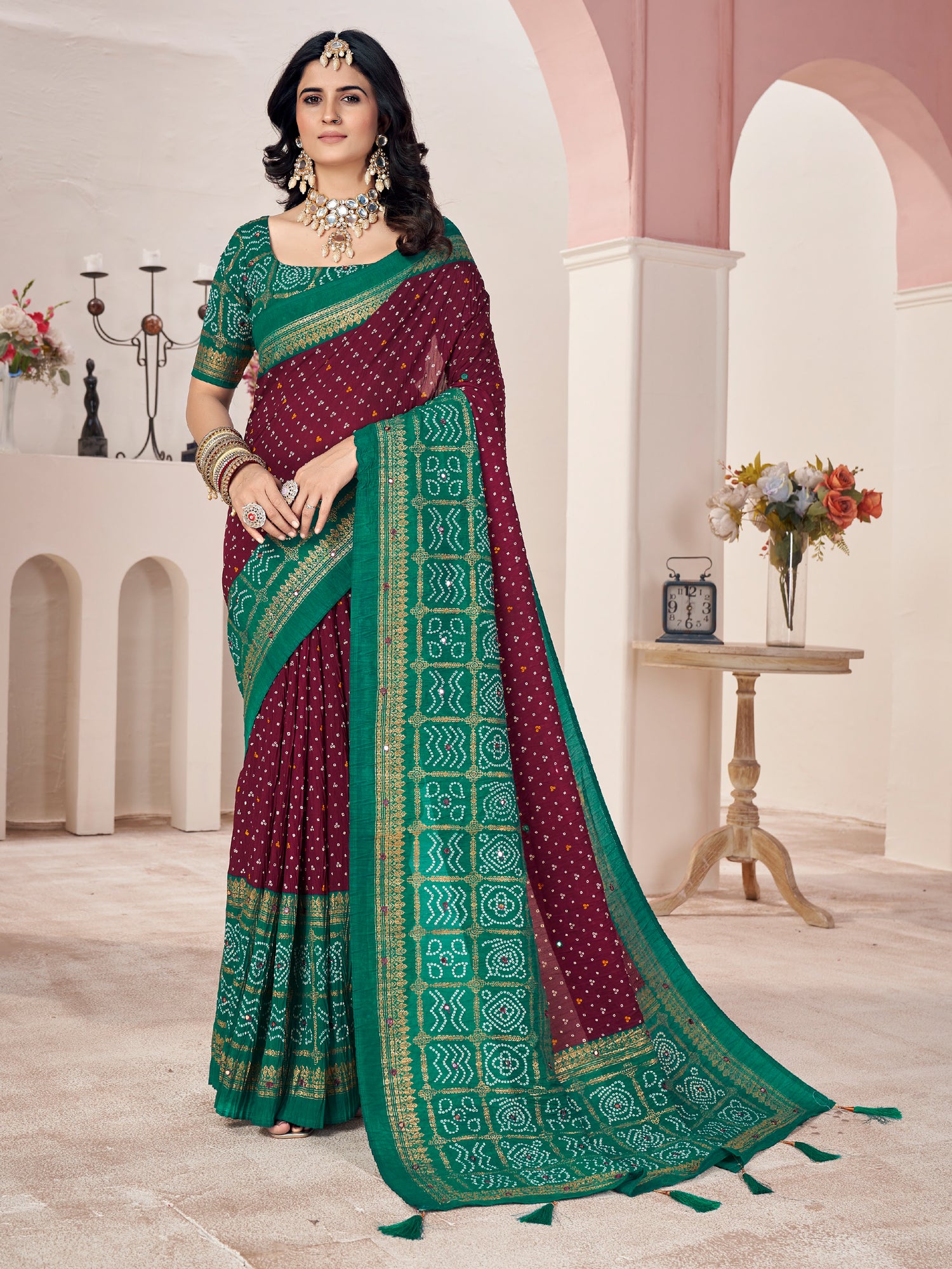 Tiya Saree
