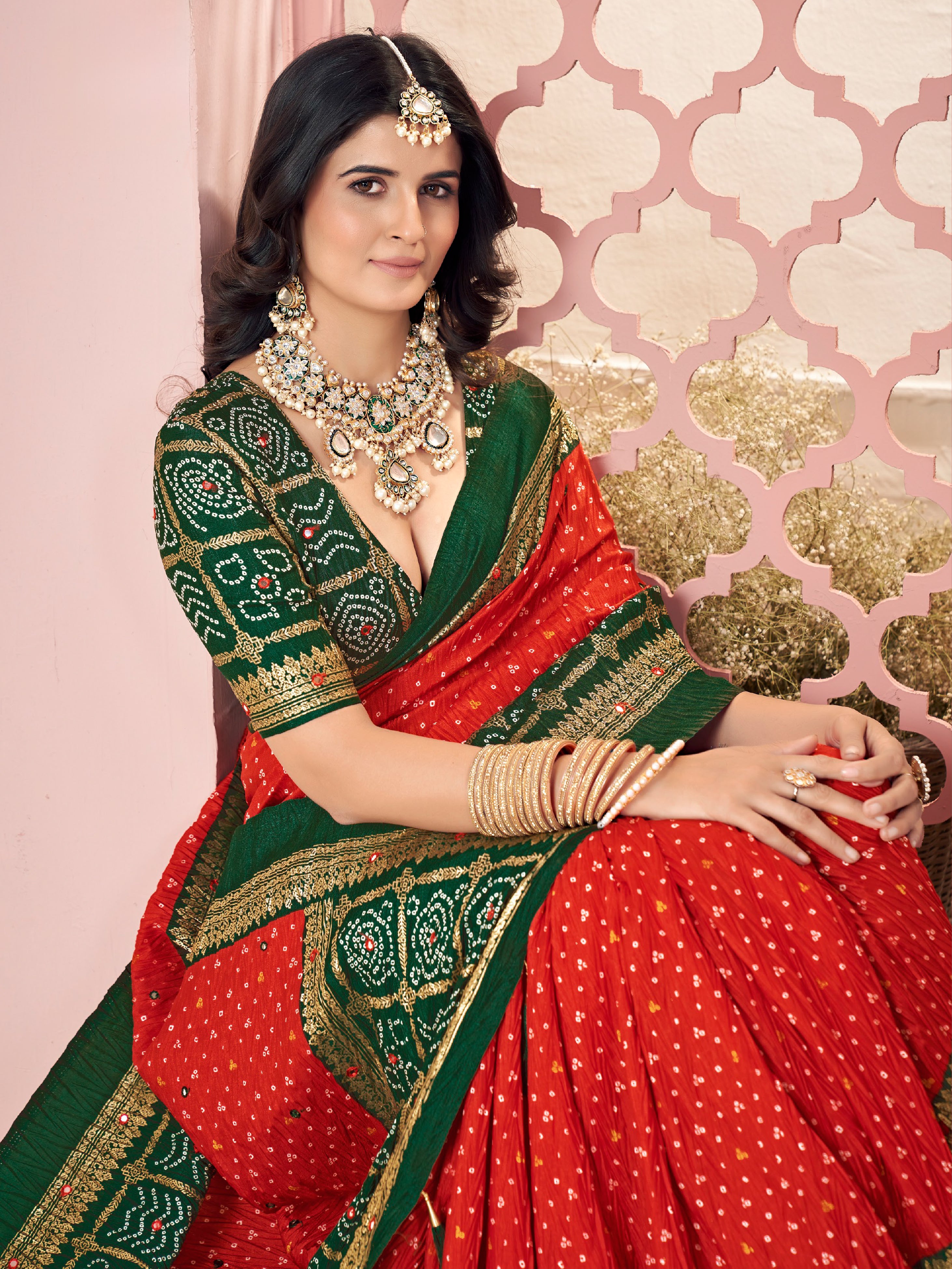 Tiya Saree