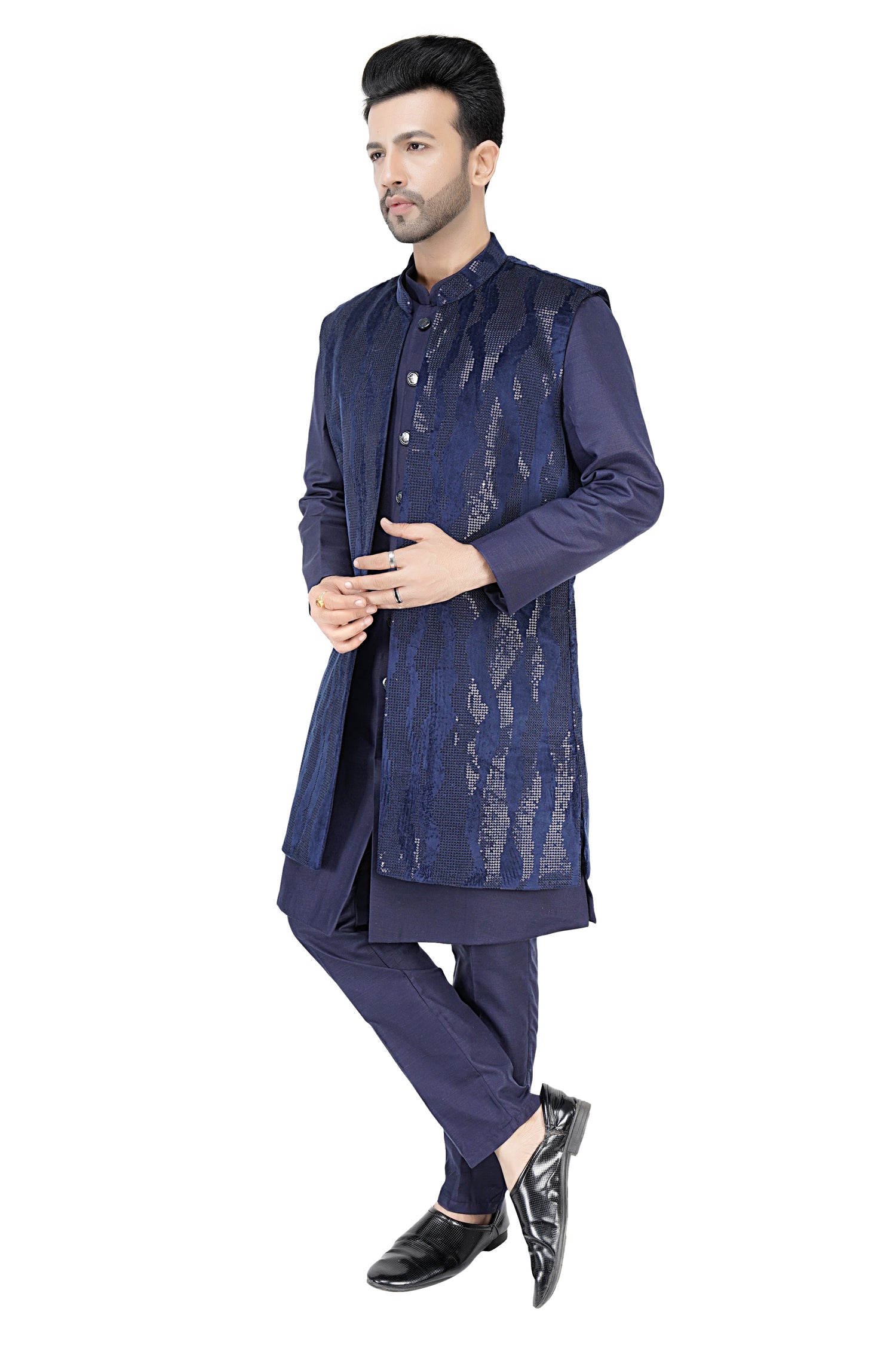 Mens Kurta Set With Jacket - Roop Darshan